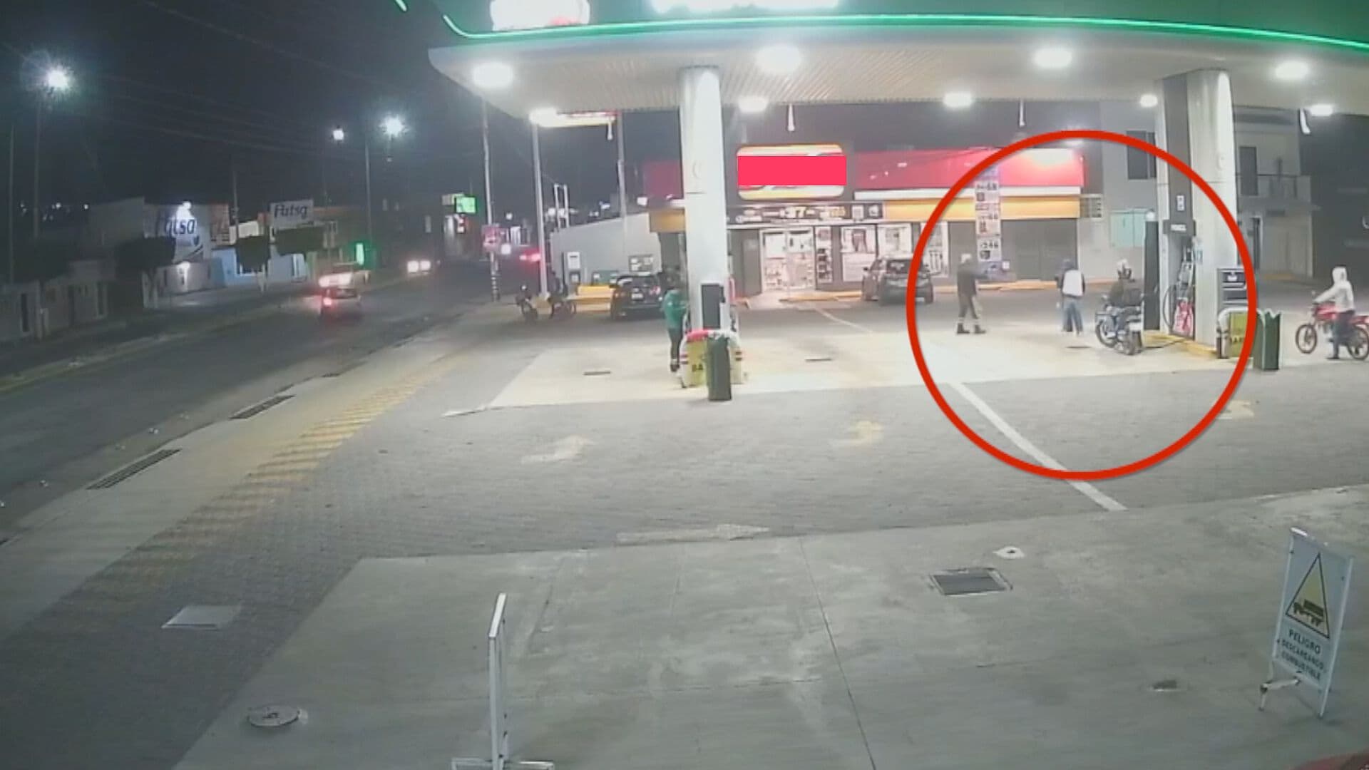 Dos Sujetos en Motocicleta Asaltaron una Gasolinera en Tecamachalco, Puebla