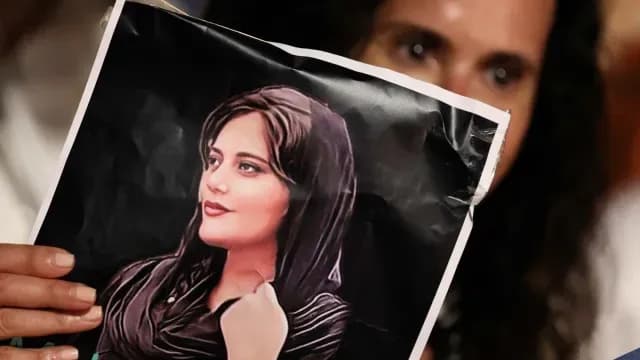 Protestas por muerte de la joven Mahsa Amini