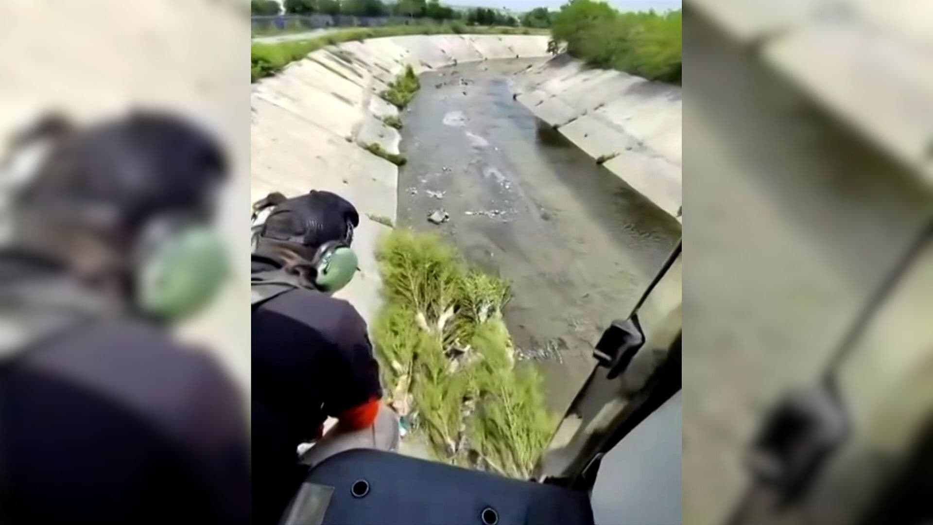Buscan a Menor Arrastrado por Corriente en Canal del Topo Chico en Monterrey Nuevo León