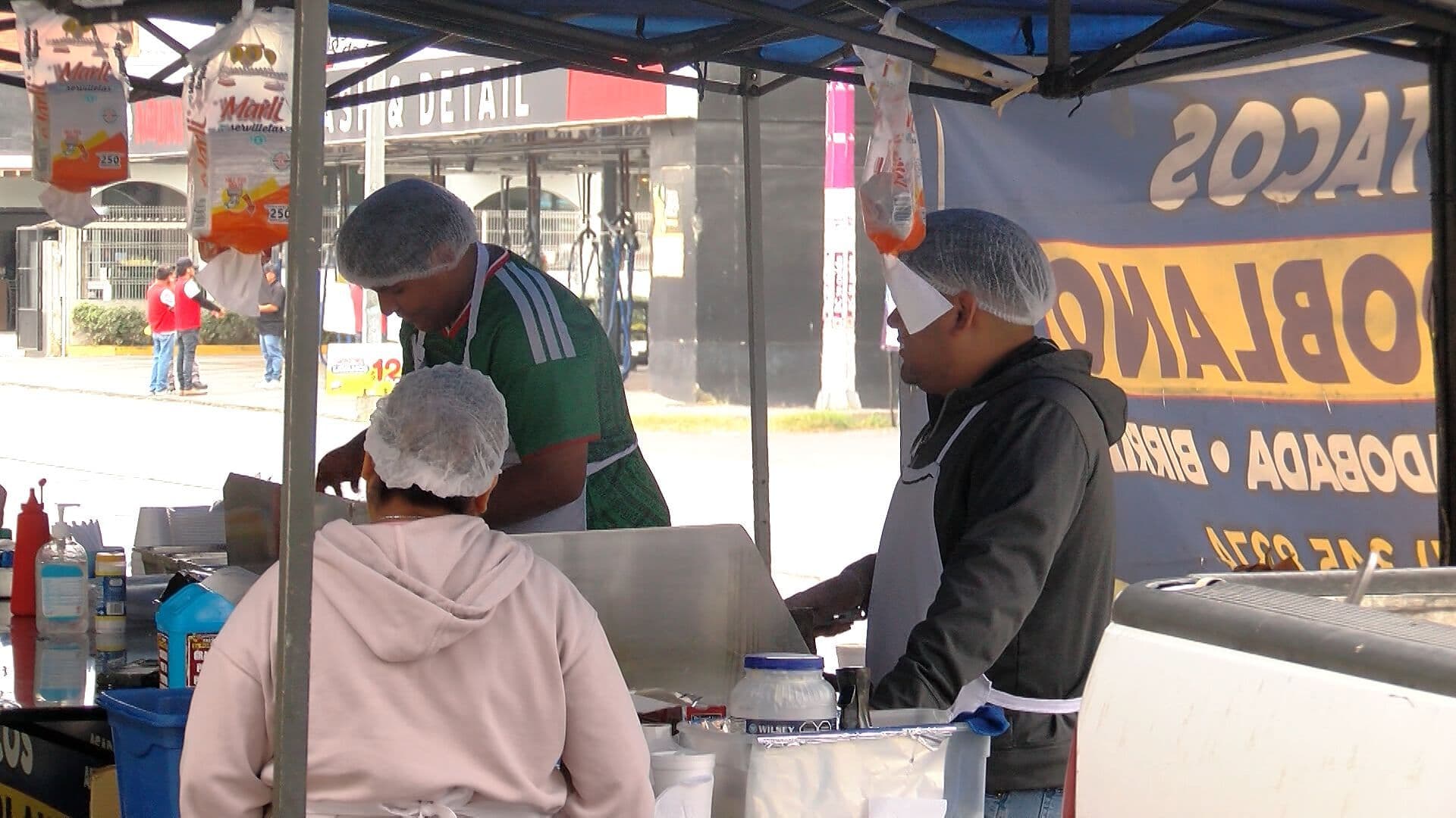 Comercios Locales Reportan Pérdidas Pese a la Afluencia de Visitantes en Tijuana
