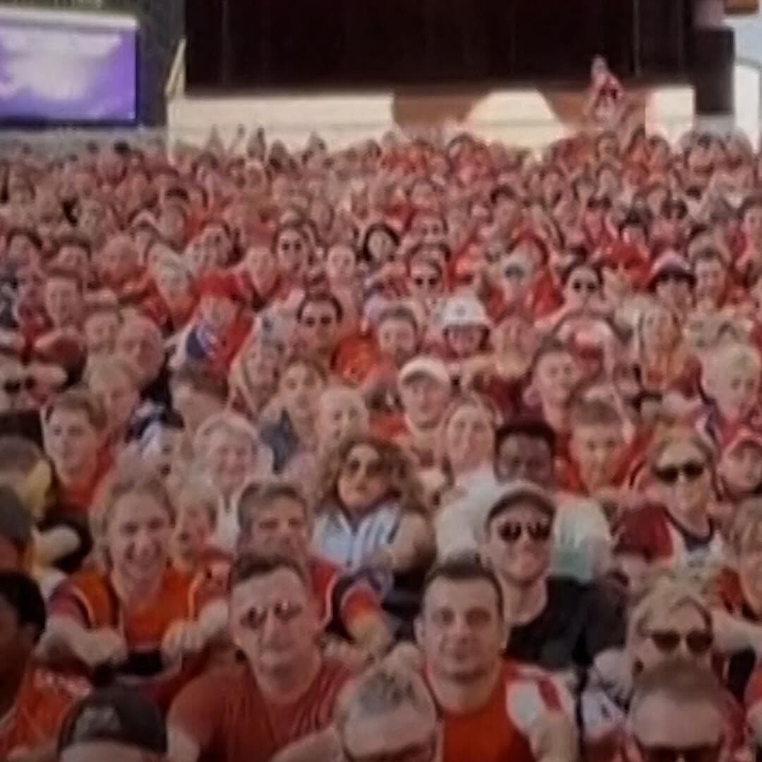 Noruegos Hacen “Viking Row” en Times Square