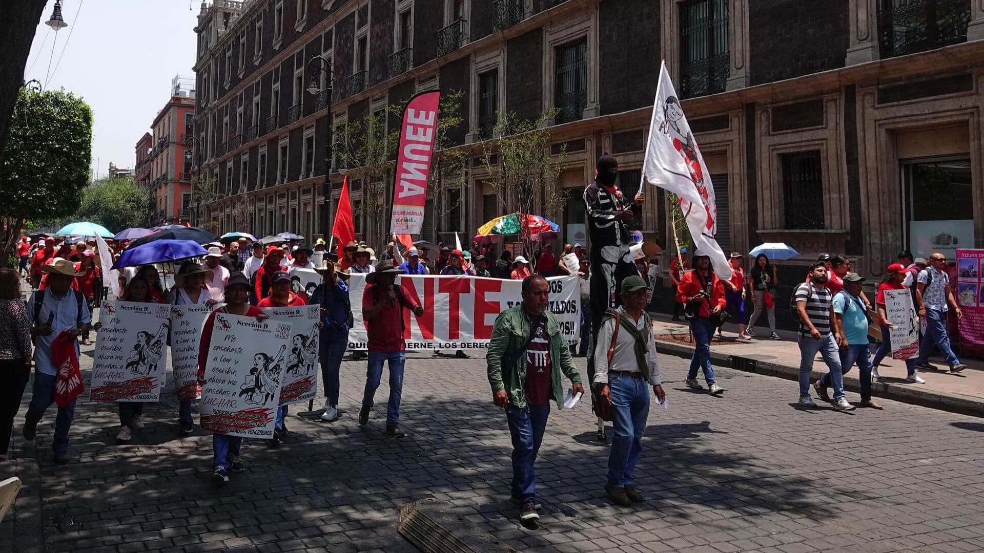 Así Colapsaron Bloqueos de CNTE Ventas de Negocios en Centro CDMX
