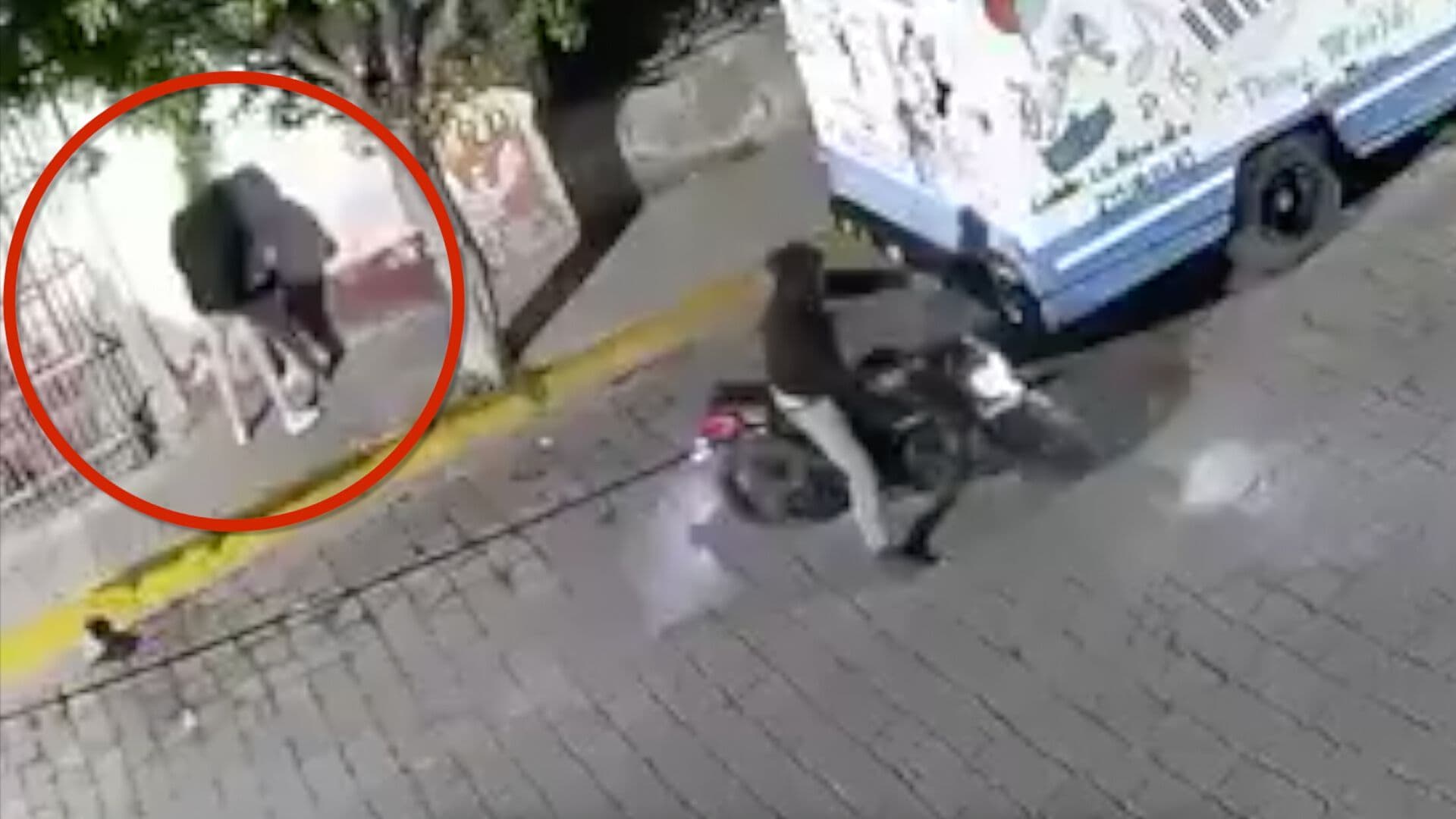 Video Asalto Ladrón Víctima Escape Cómplice Motocicleta Tecamachalco Puebla