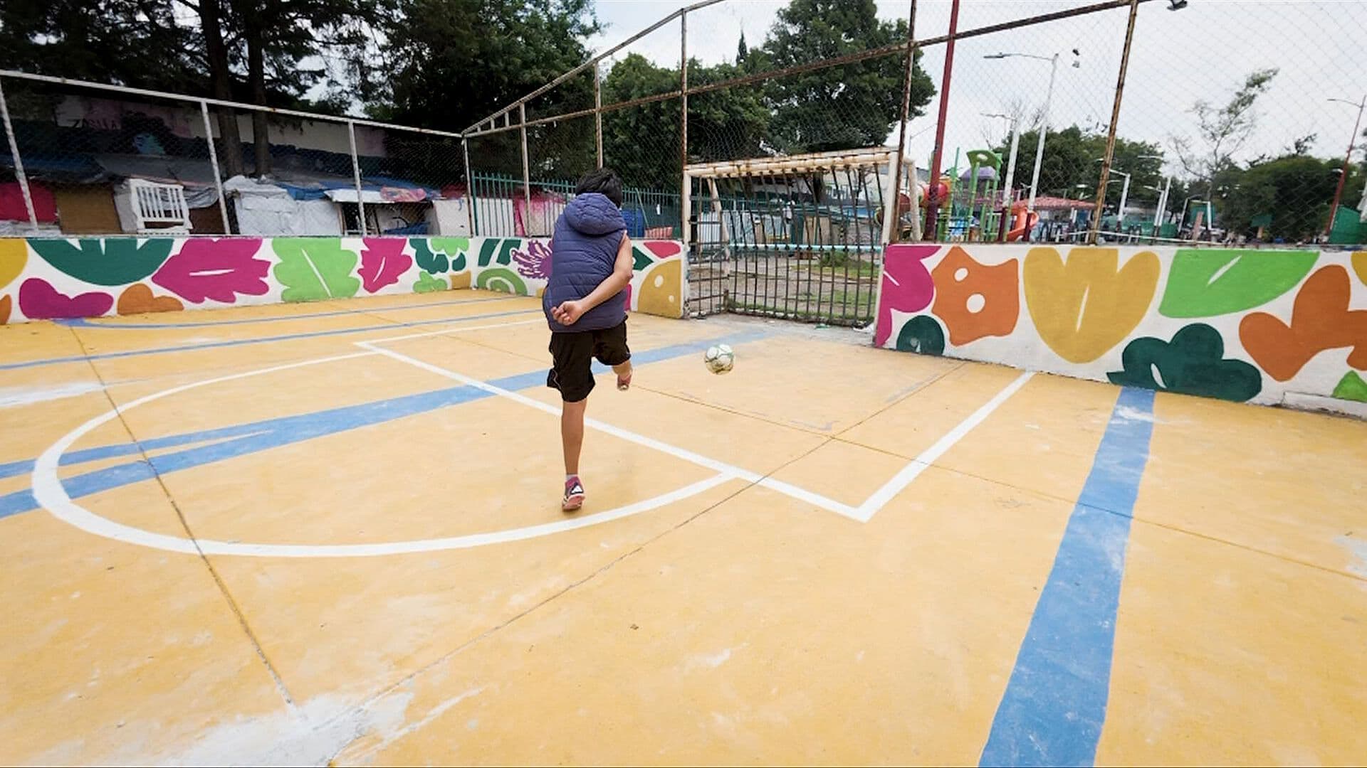 En CDMX Niños Migrantes Sueñan con Convertirse en Futbolistas Profesionales
