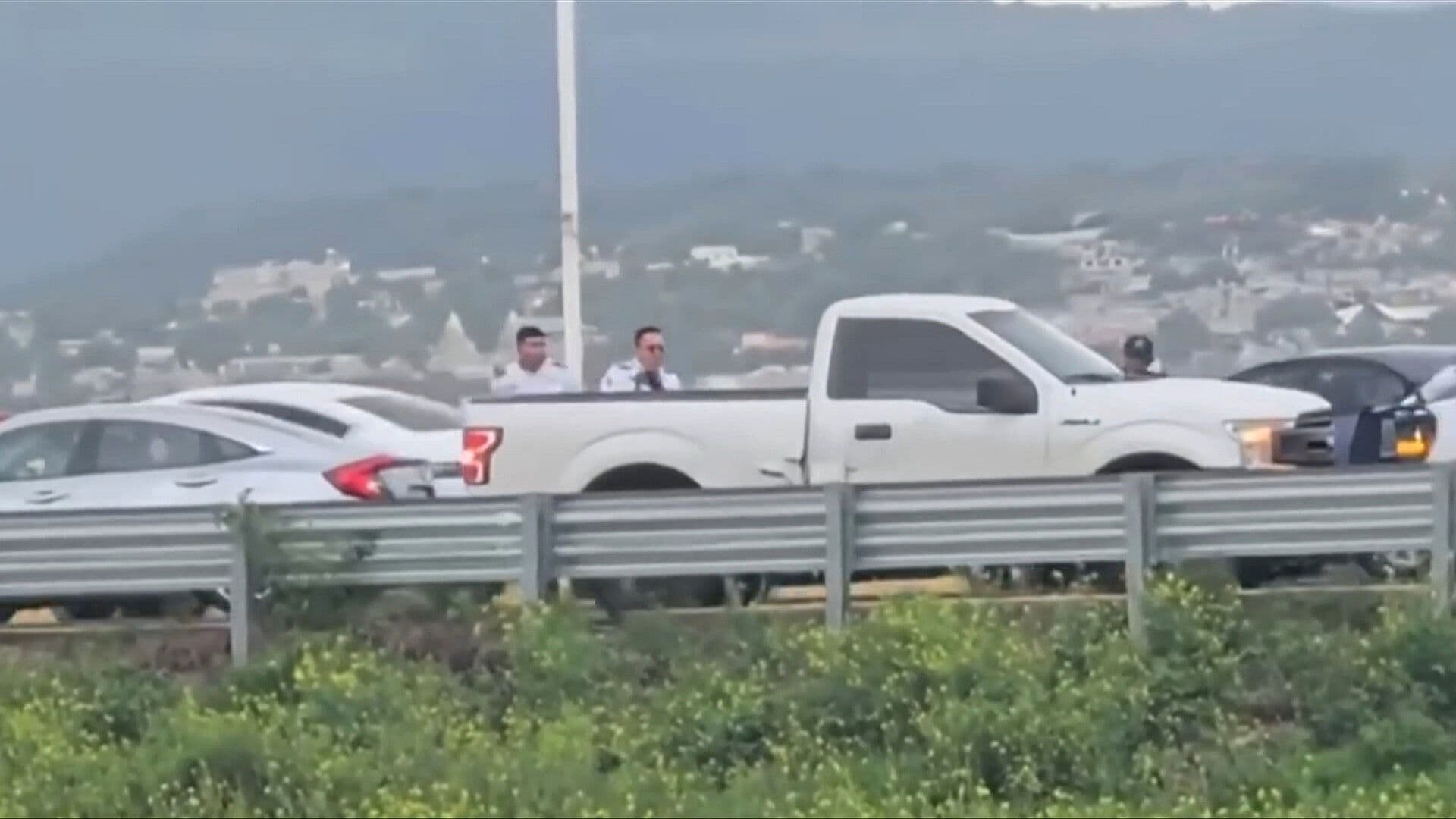 Luego de Persecución, Detienen a 3 Presuntos Montachoques en la México-Pachuca