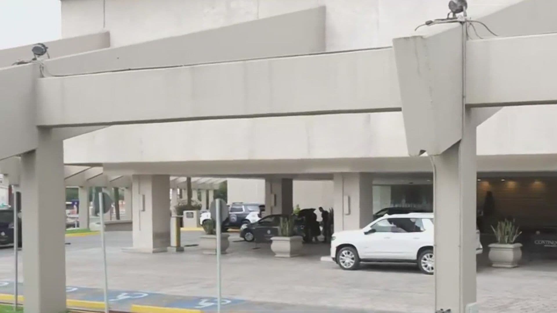 Investigan Supuesta Agresión en Cuarto de Hotel en Av. Jose Vasconcelos en San Pedro