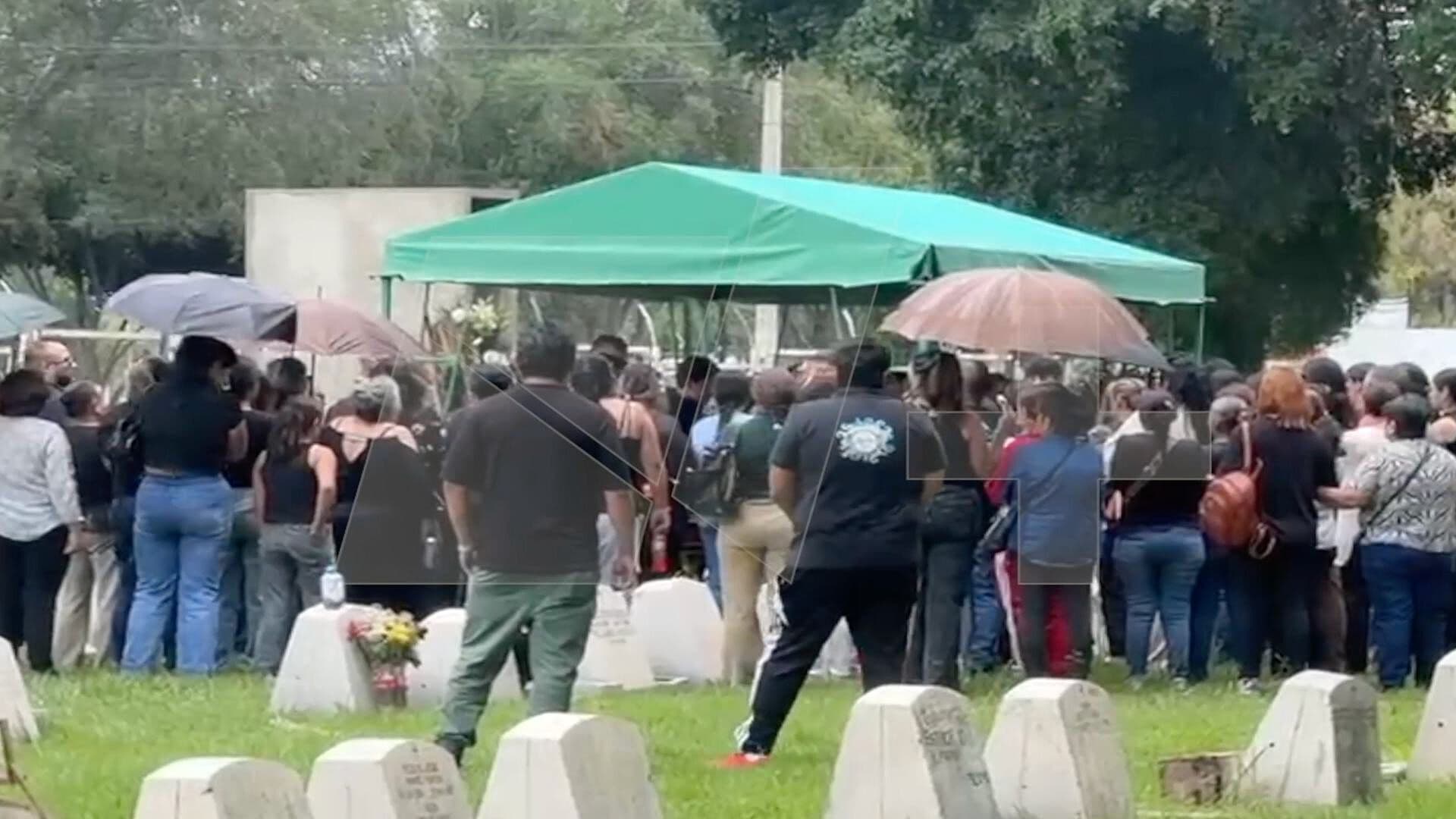 Así es Como Familiares y Amigos Dieron el Último Adiós a Jessica Magdalena