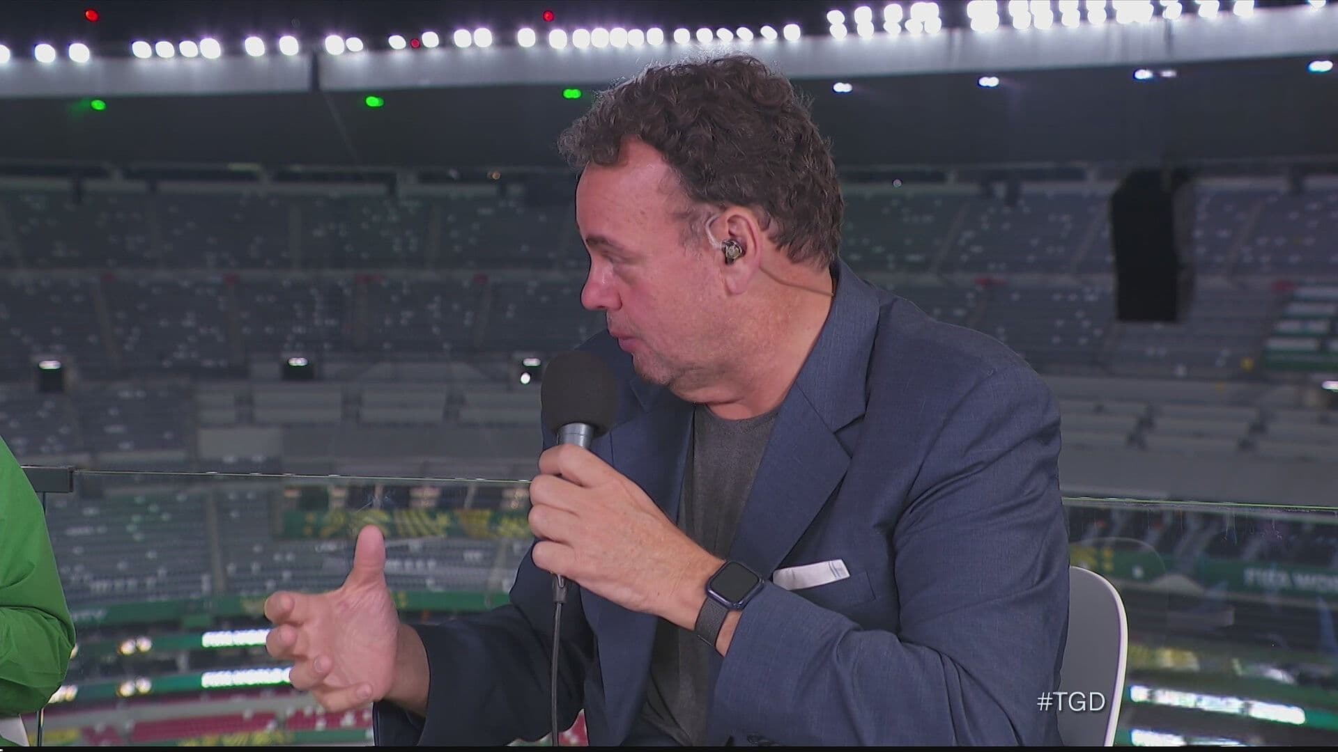 Faitelson Se Rinde ante el Descaro de Gilberto Mora