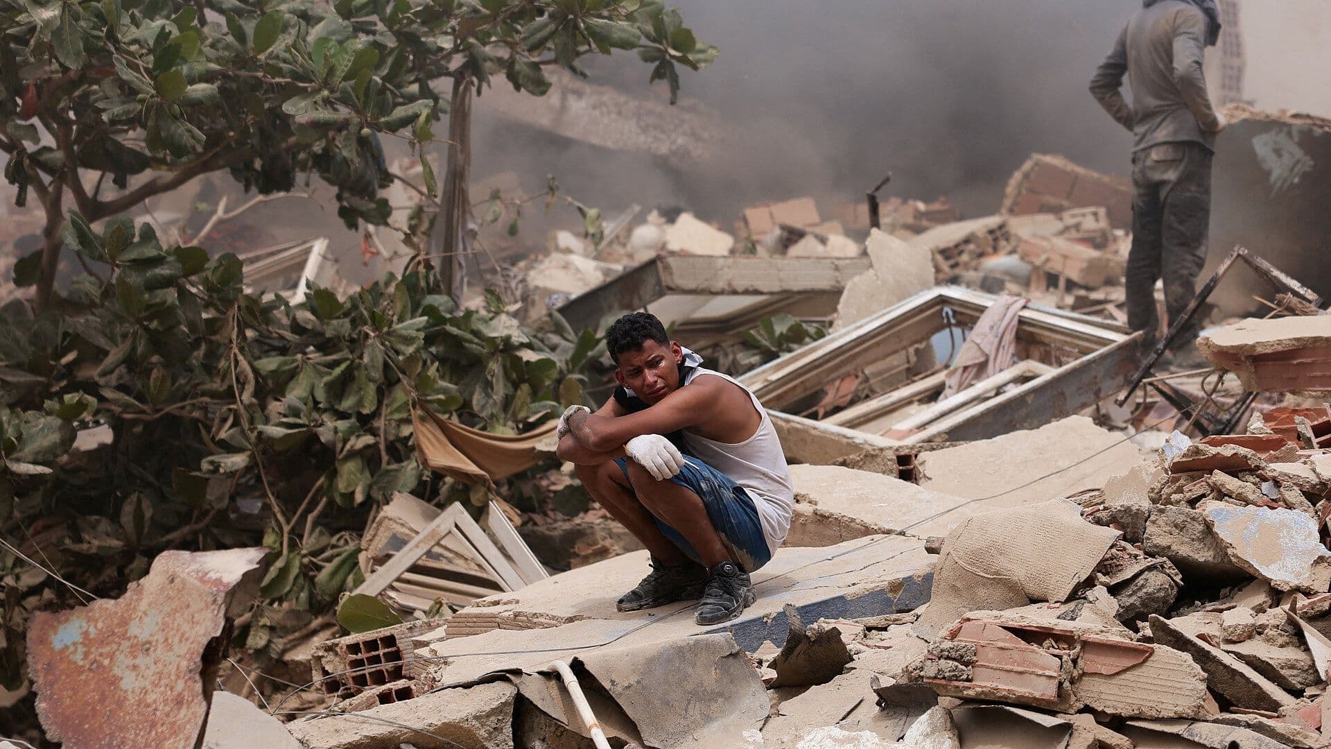 “Hay Gente Llorando entre las Ruinas”: Crónica del Día Después de la Tragedia en Venezuela