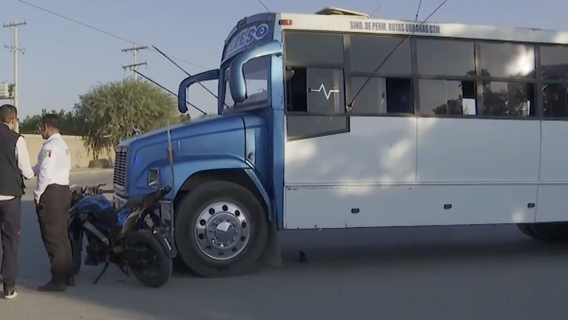 Motociclista es Arrollado por Camión de Ruta en Colonia Leticia Herrera en Gómez Palacio