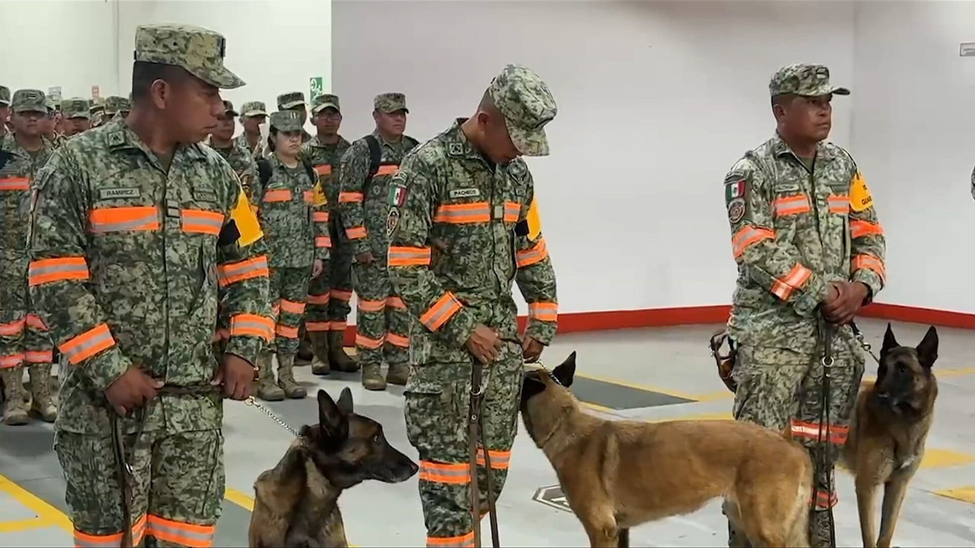 Horas Claves en Venezuela: Ejército Mexicano Se Une a Carrera Contra el Tiempo por Sobrevivientes