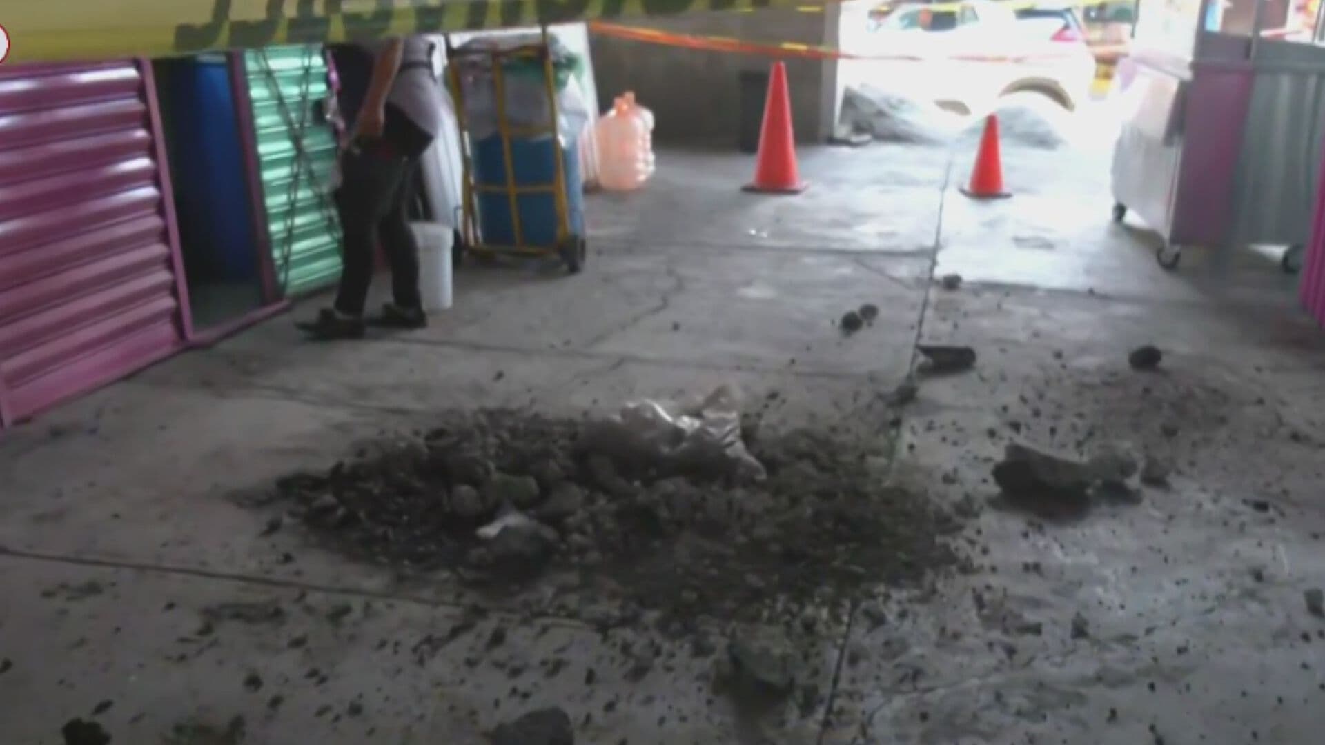 Cae Pedazo de Concreto en Bajopuente de la Venustiano Carranza; ¿Hay Riesgo de Colapso?