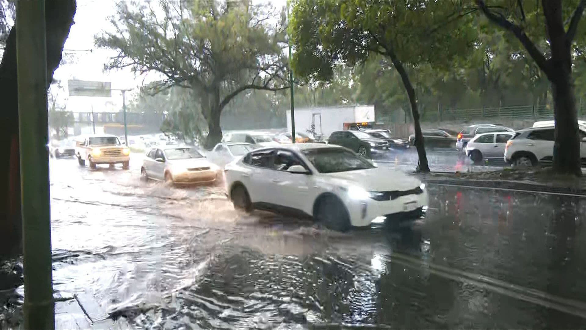 Lluvias en CDMX Hoy: Severos Encharcamientos en la GAM; Estas son las Alcaldías con Alerta