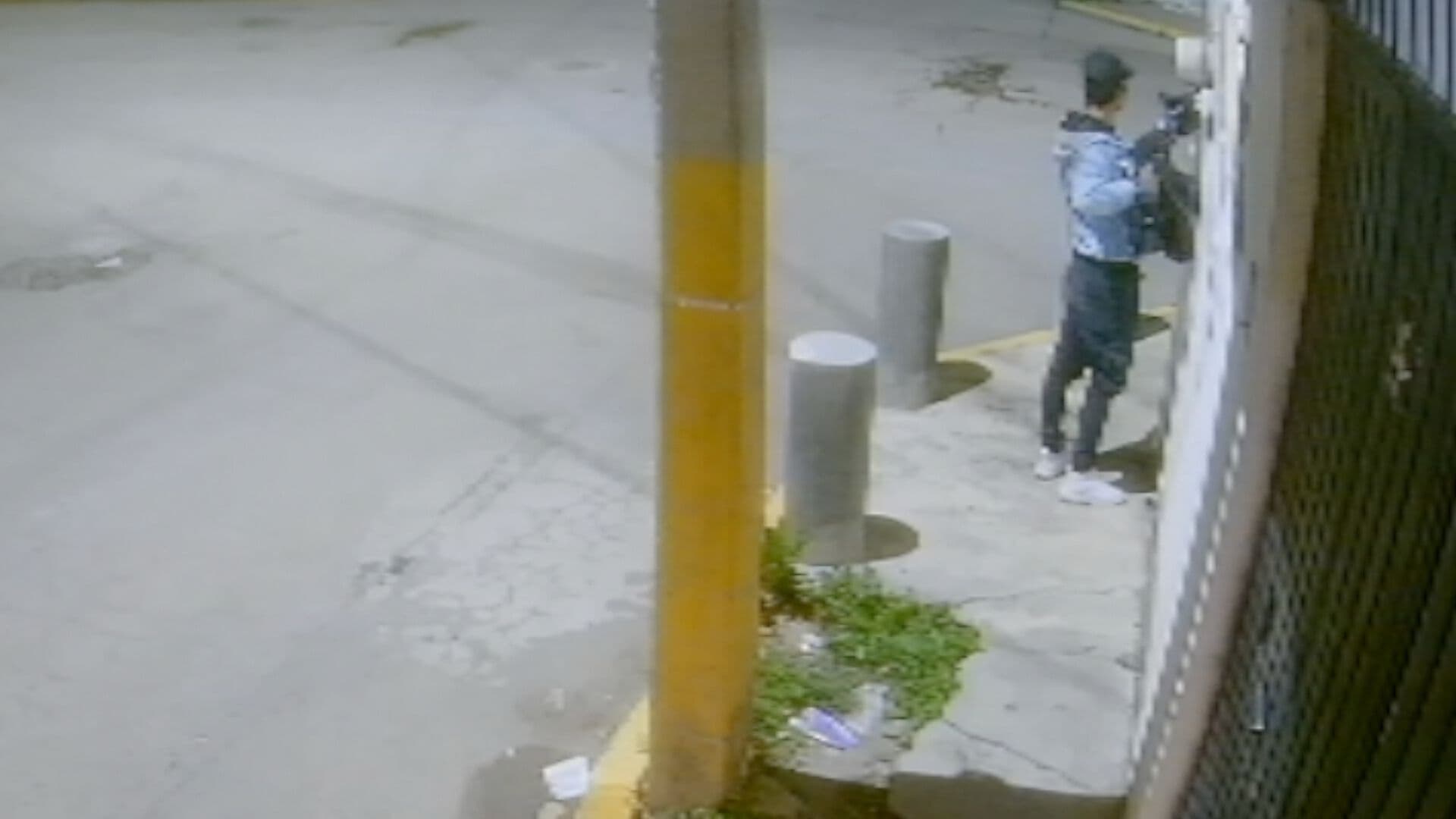 Video Ladrón Abre Locales Cortadora Inalámbrica Colonia Vicente Guerrero Puebla