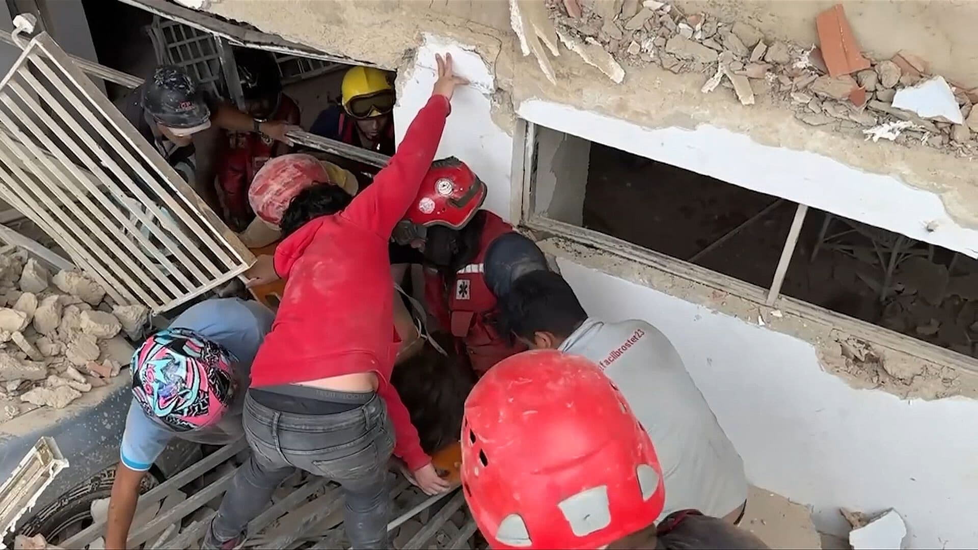 Llegan a Venezuela Brigadas de Especialistas en Búsqueda y Rescate de Distintos Países