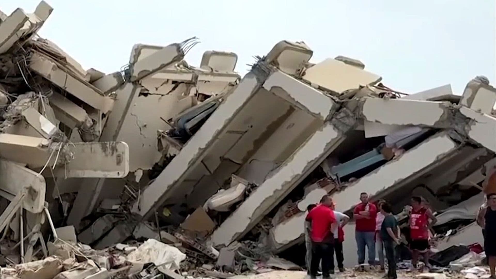 Jesús Risquez Reunió a Familia Tras Terremotos en La Guaira, Venezuela