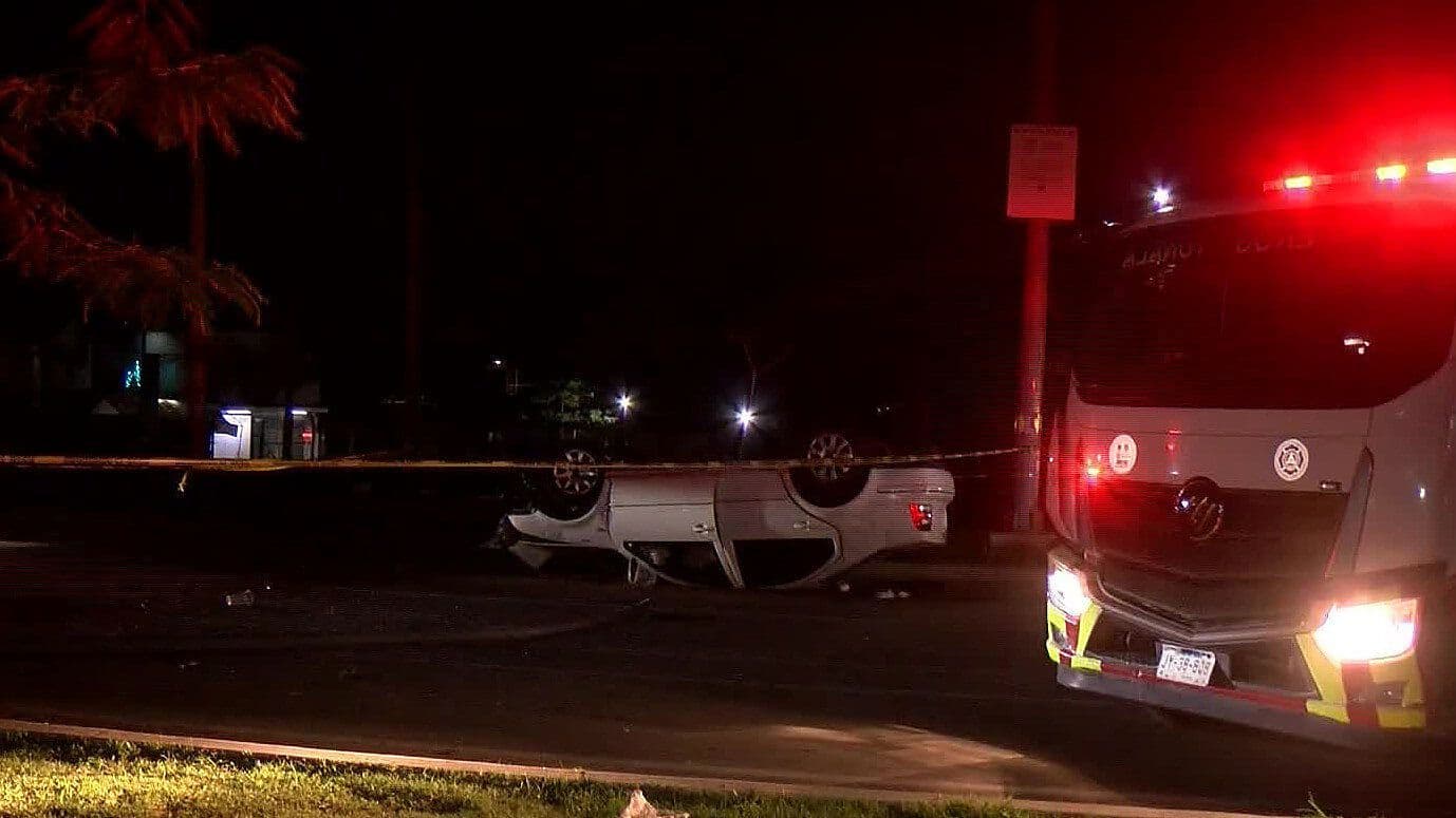 Muere Conductor que Iba a Exceso de Velocidad y Terminó Volcado en Tonalá