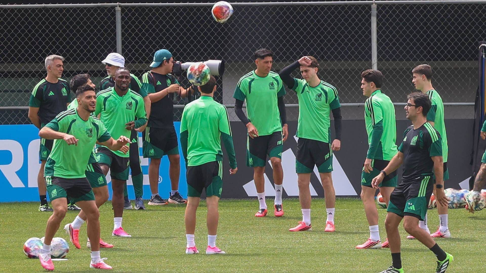 México Hizo Historia en Fase de Grupos, ¿Qué Otras Selecciones Ganaron Sus Primeros 3 Partidos?