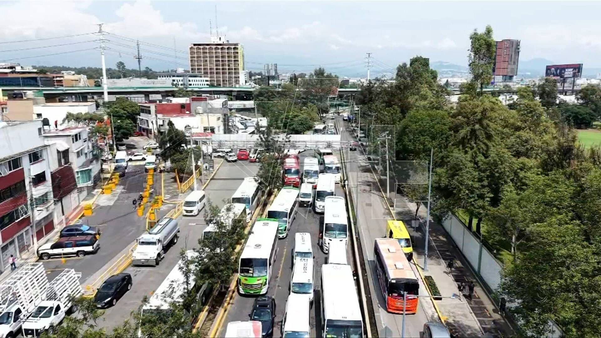 Así Fue la Protesta de Choferes en Avenida Transmisiones por Conflicto con Mexicable, Edomex