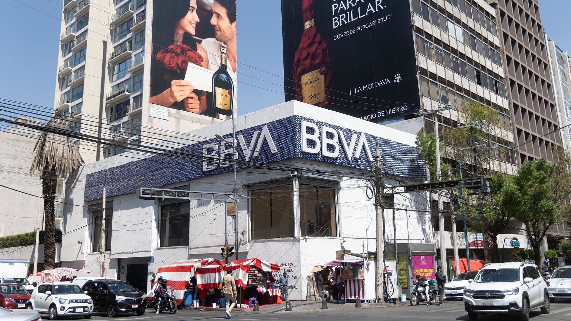 ¿Hay Bancos Abiertos Hoy? Así Es la Operación en Sucursales de CDMX