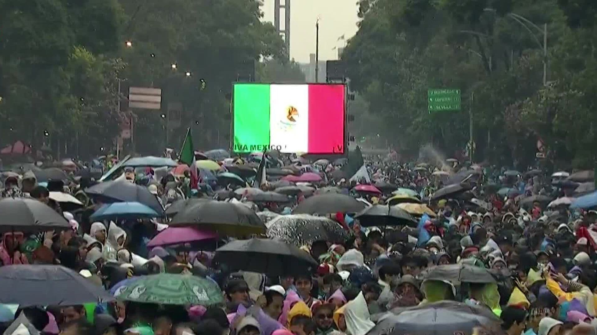 Así Está El Ángel a Reventar En Tiempo Récord Previo Al México vs Ecuador