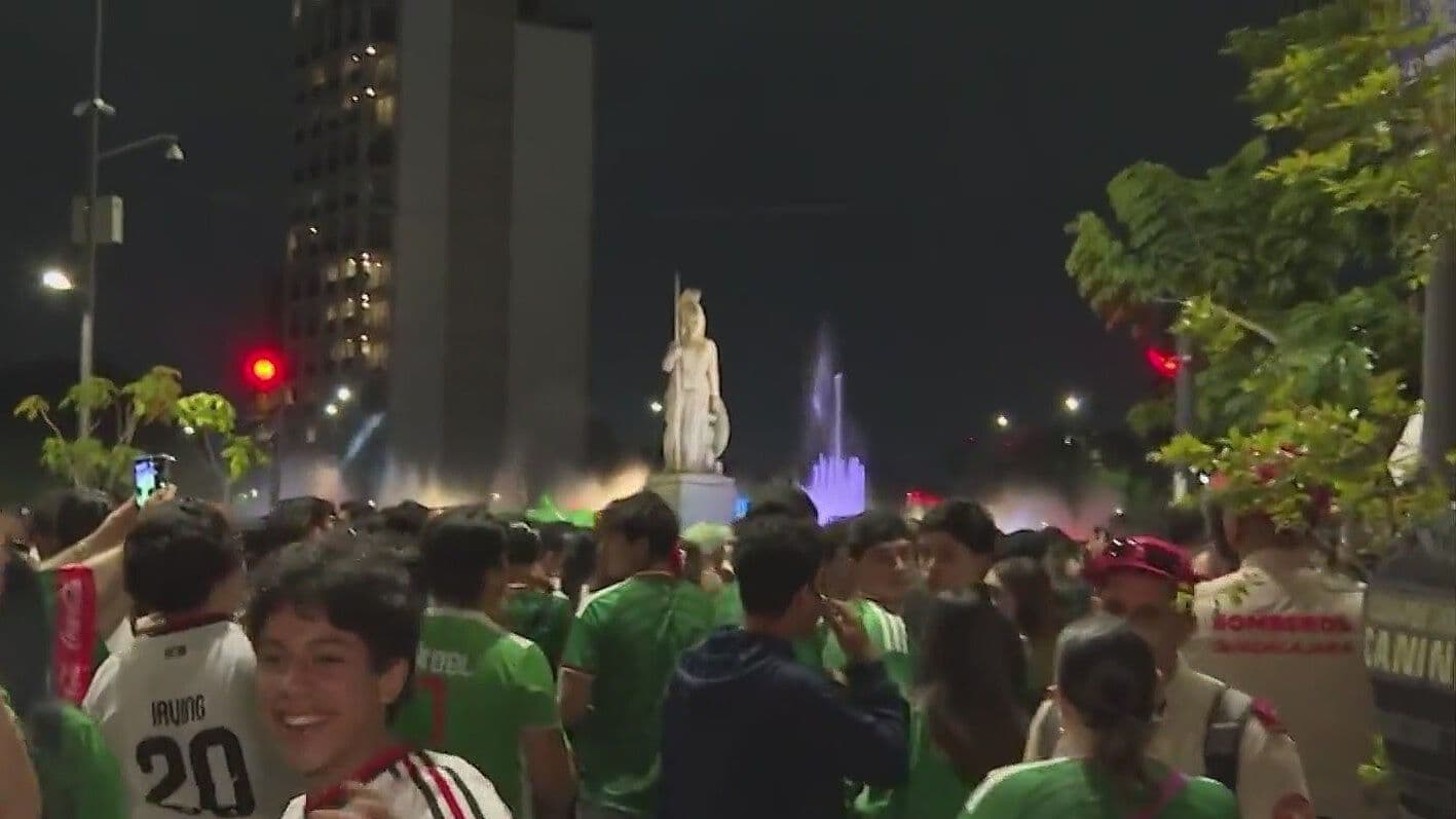 Ya Suman Más de 25 Mil Aficionados en La Minerva por el Partido de México vs Ecuador