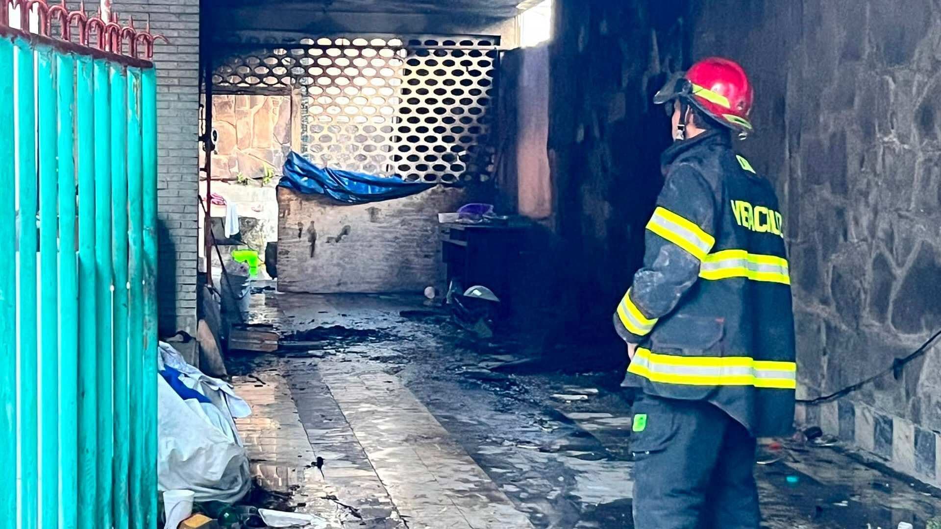 Incendio Vivienda Moviliza a Bomberos Colonia Zaragoza Veracruz Persona Lesionada Daños Materiales