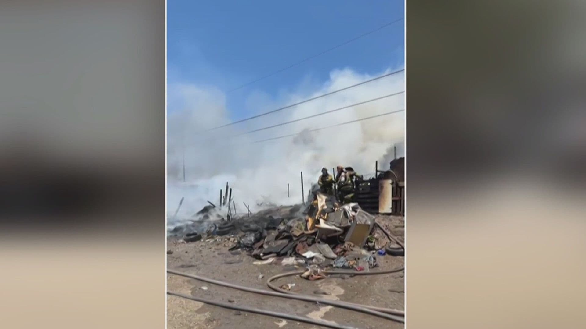 Registran Incendio en Casas con Asentamientos Irregulares de Tijuana, Baja California