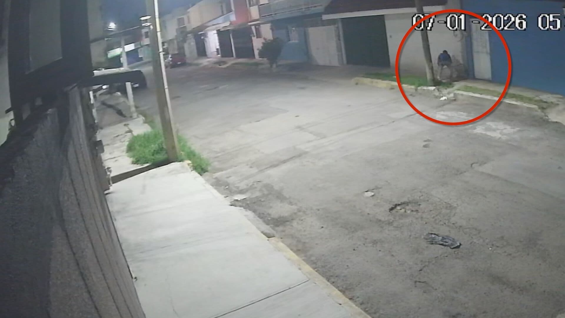 Video Intento Robo Medidor Gas Natural en Colonia Héroes de Puebla Calle Juan Cueto