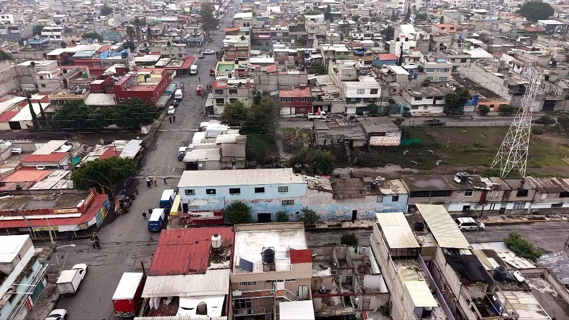 Controlan Fuga de Gas en Colonia Benito Juárez en Nezahualcóyotl; Así Regresarán Familias