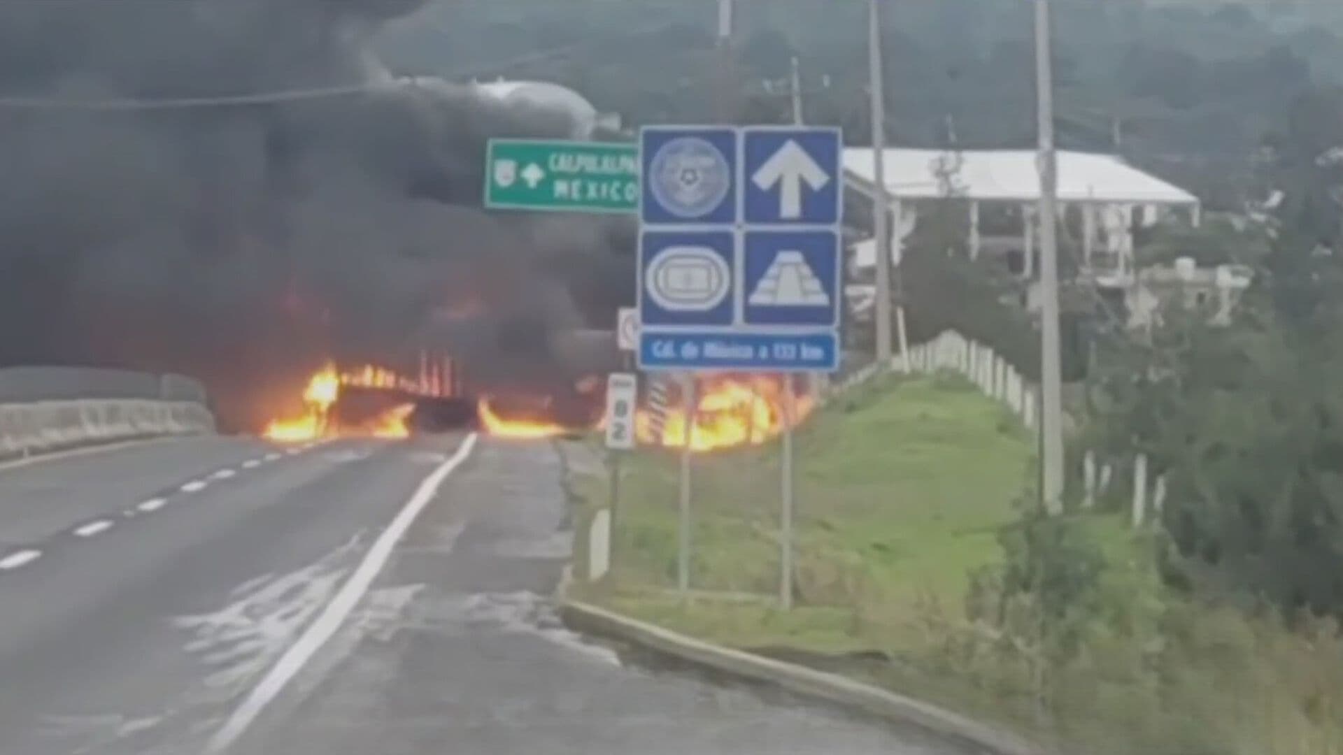 Un Lesionado Deja Explosión de Pipa en Tlaxcala en la México-Veracruz