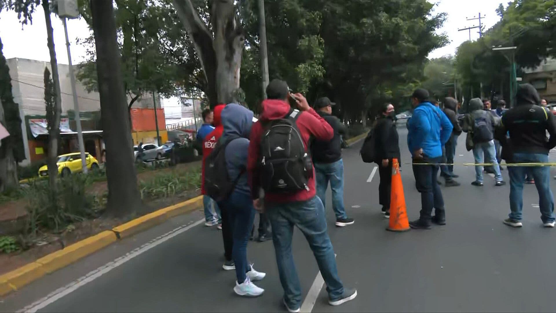 Bloqueo Hoy en Coyoacán; Expolicías Federales Cierran la Av. Miguel Ángel de Quevedo
