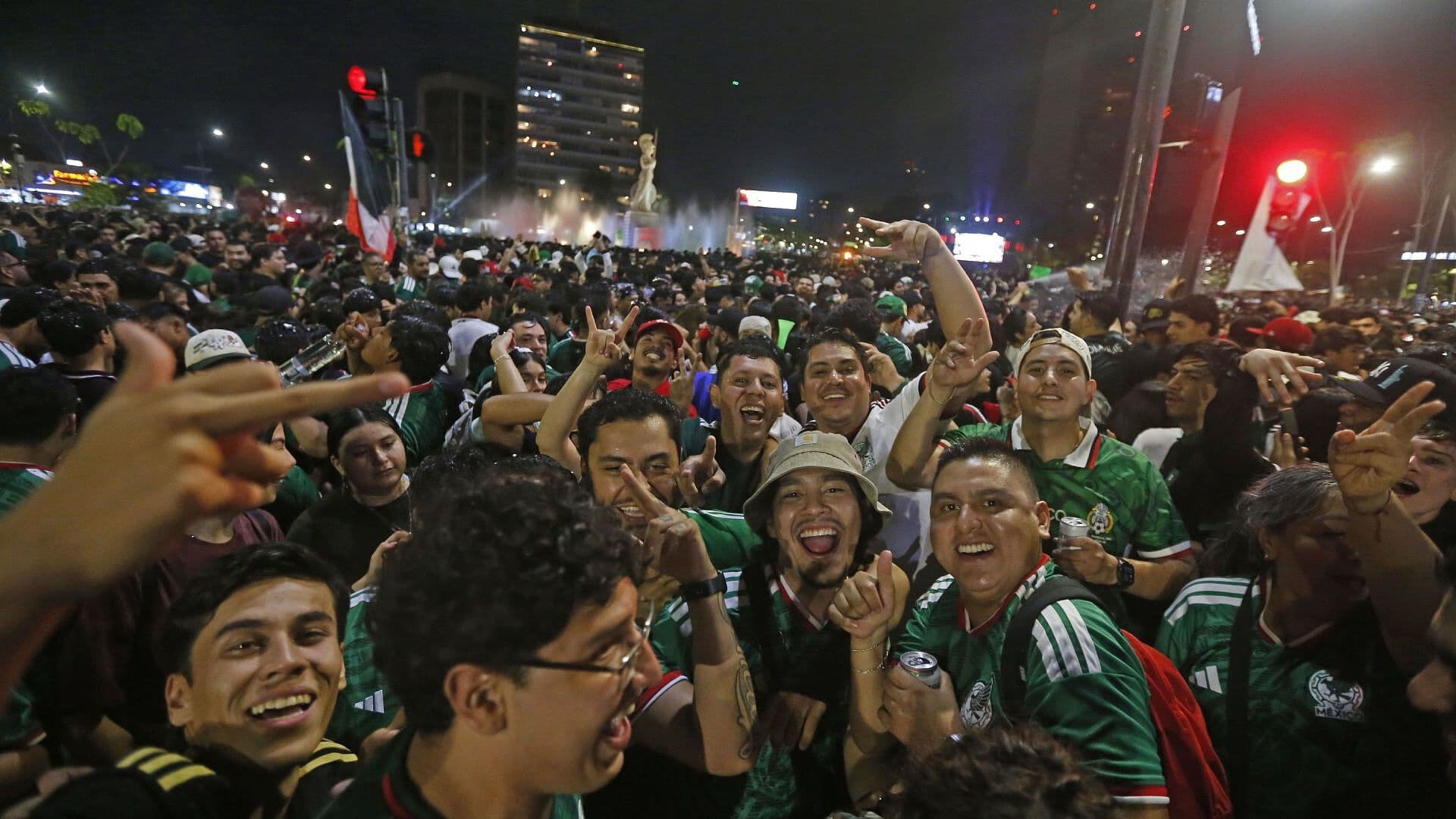 ¿Qué es el FOMO? Psicóloga explica el fenómeno durante la fiesta futbolera por el Mundial