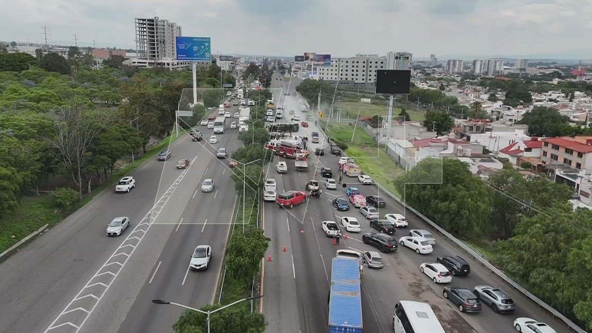 Así se Ve Desde el Aire la Carambola en la Autopista México-Querétaro