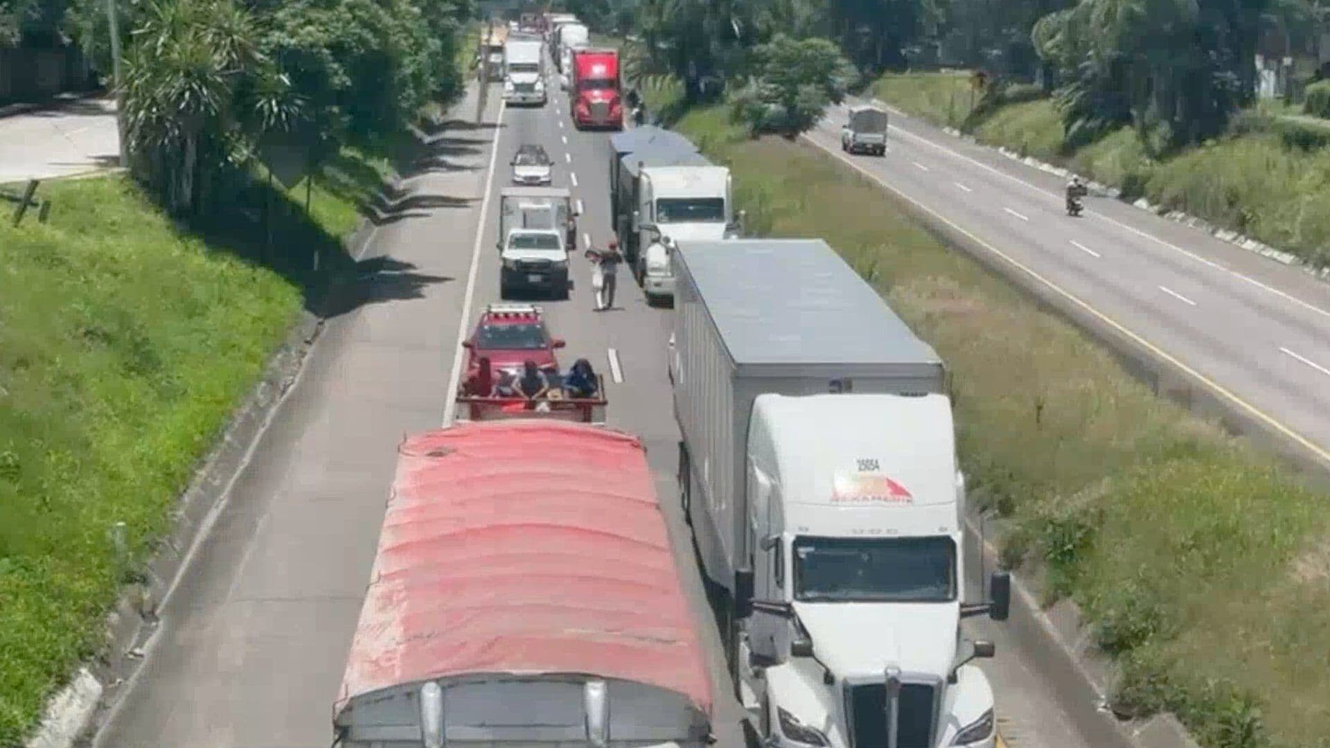 Tránsito Lento por Obras de Mantenimiento en Autopista Córdoba Orizaba