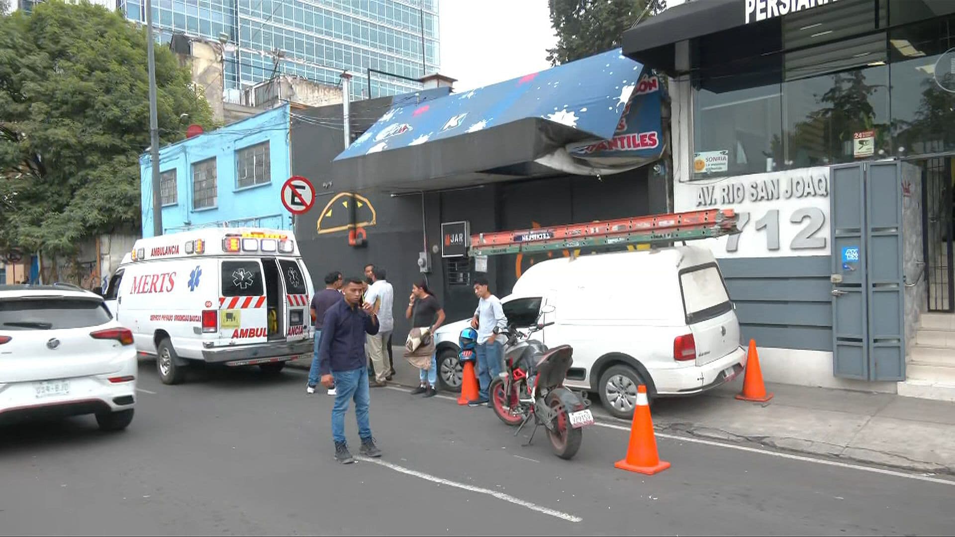 Dos Personas Resultan Lesionadas tras Fuerte Choque en Río San Joaquín