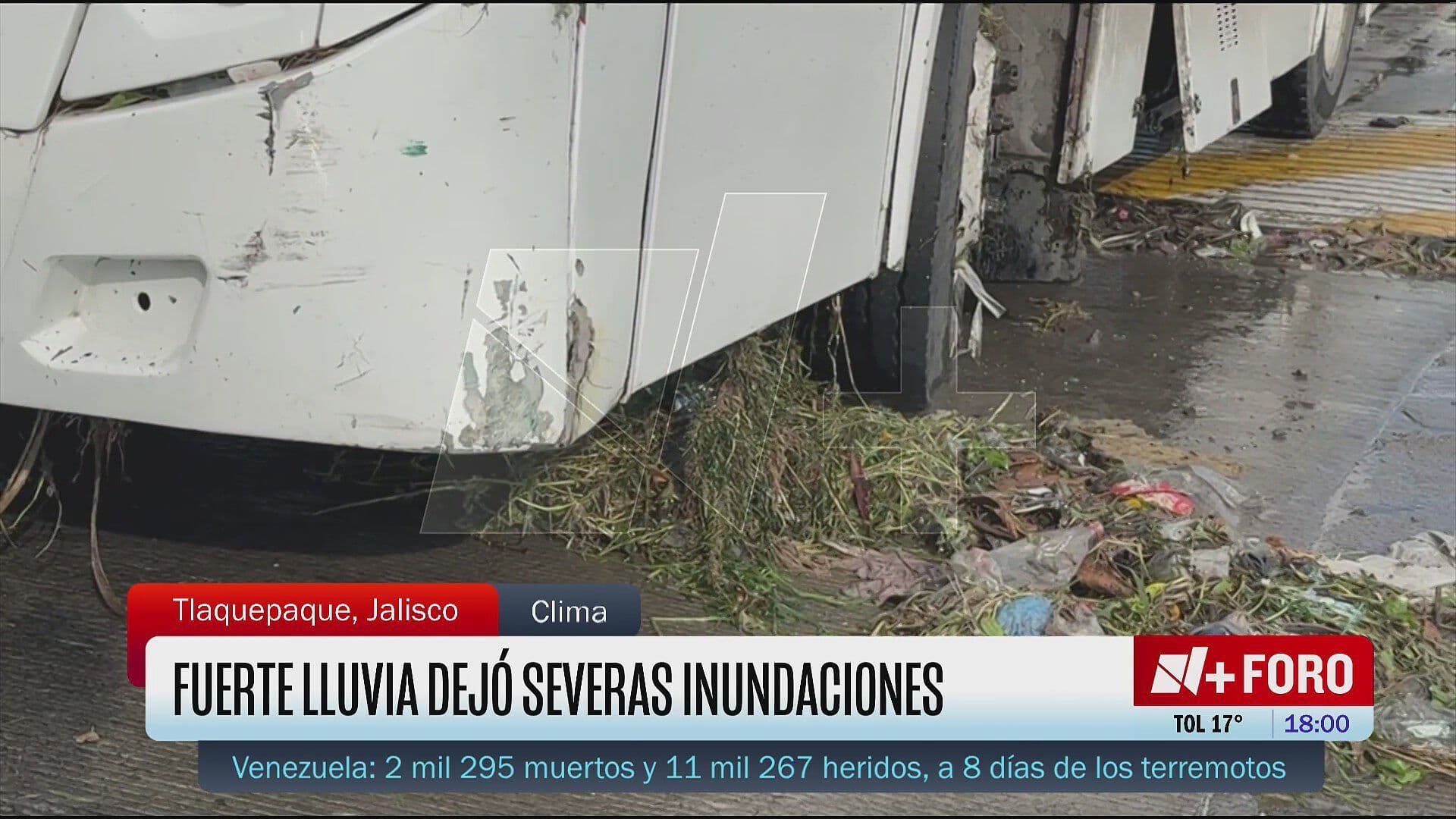 Histórica Inundación en Tlaquepaque, Jalisco, Deja Autos Varados