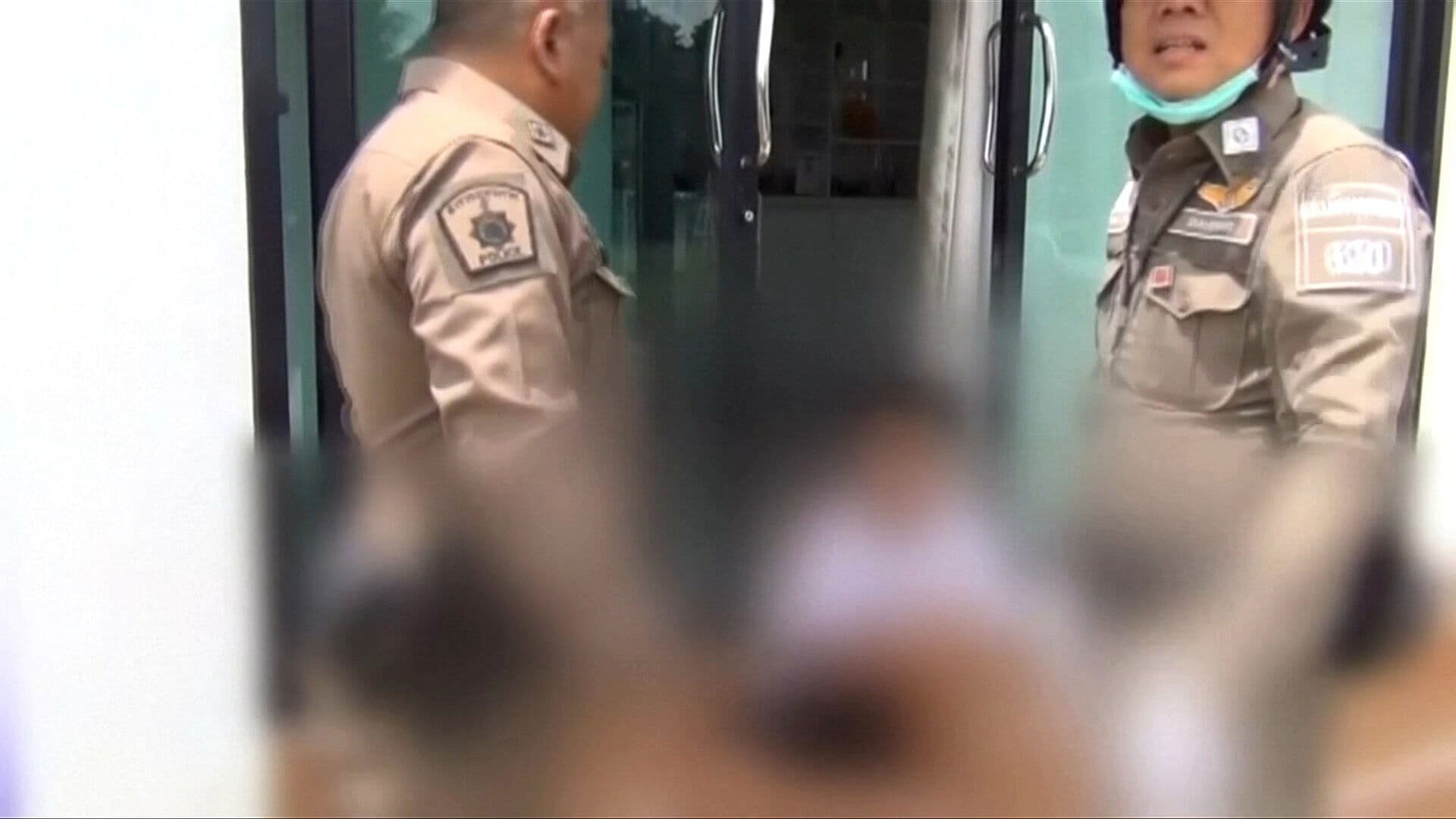 Niño de 11 Años Atropella a Monjes en Tailandia; Hay Nueve Muertos y 20 Heridos