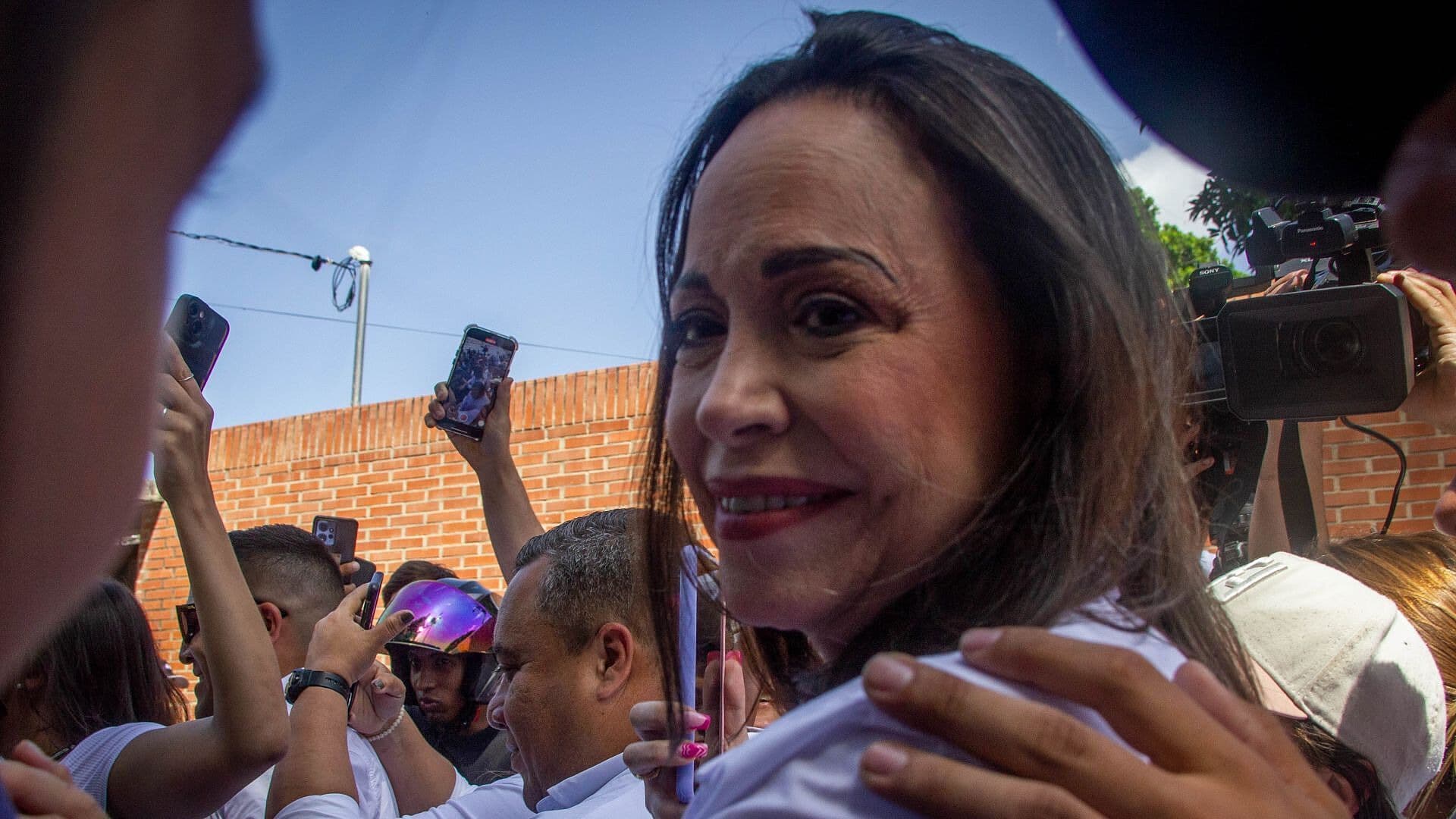 Desvían Jet Privado Donde Viajaba María Corina Machado, ¿Qué Pasó con la Venezolana?