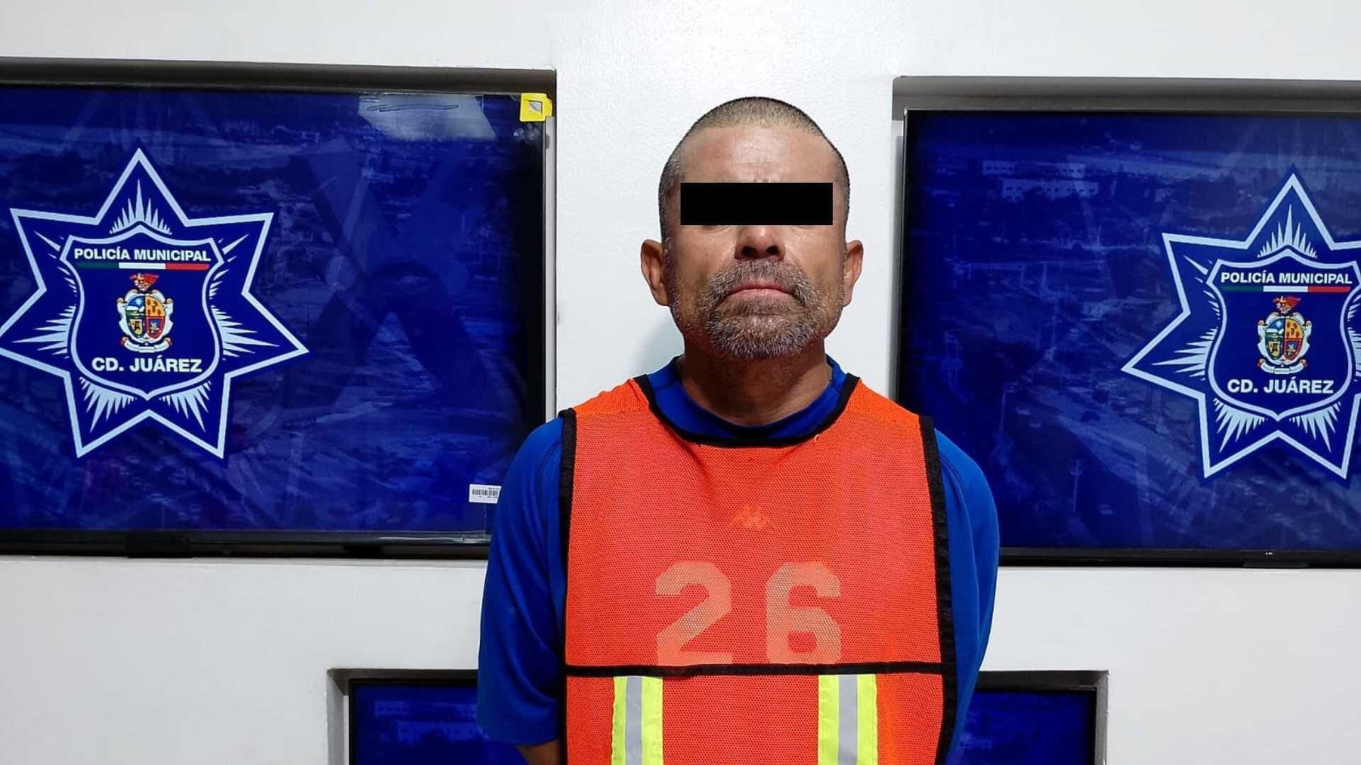 Detienen a Sujeto con Arma de Fuego y Casi un Kilo de Heroína en Ciudad Juárez