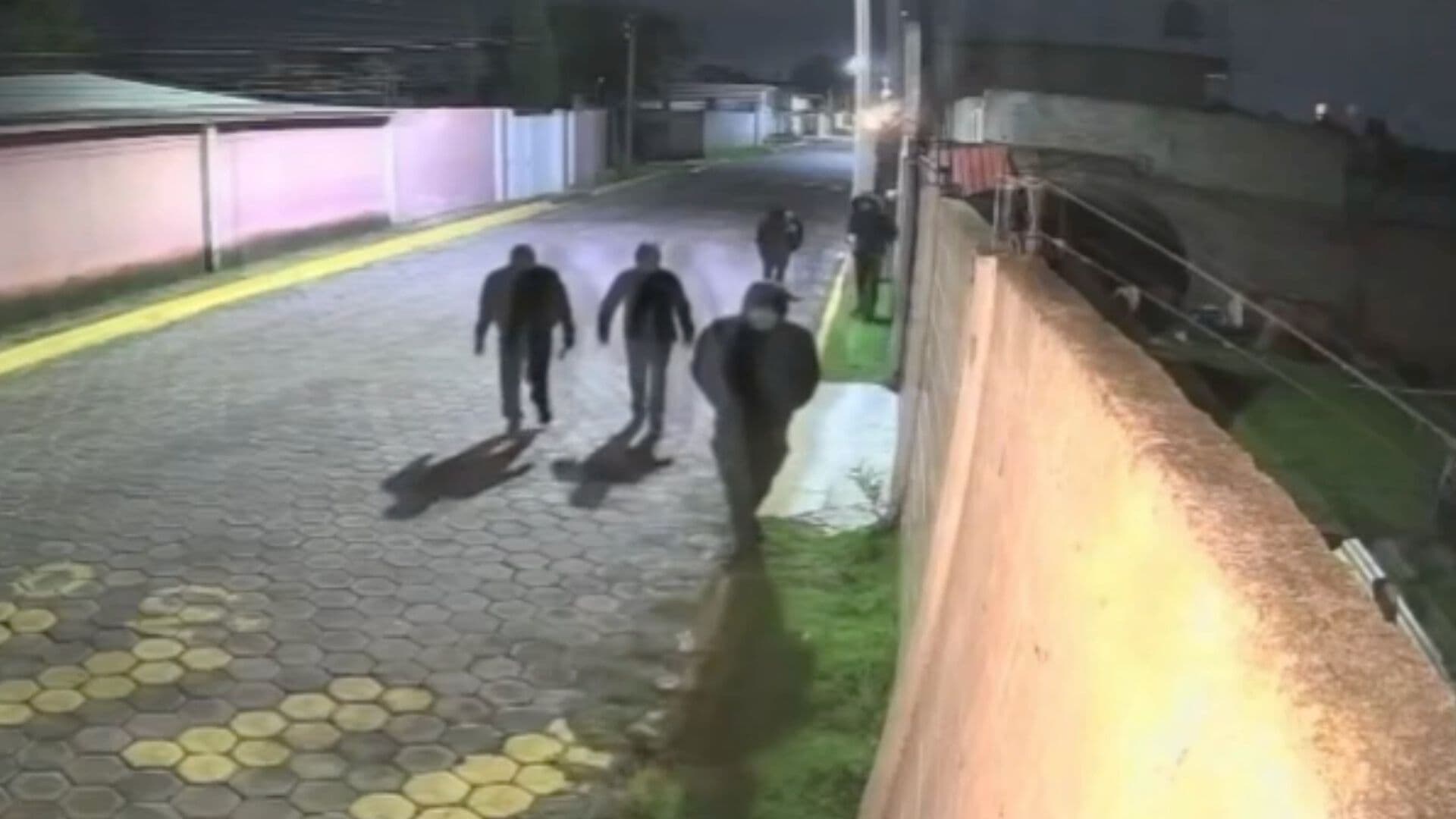 Captan a Grupo de Hombres con Actitud Sospechosa en Calles de Cuatlancingo, Puebla