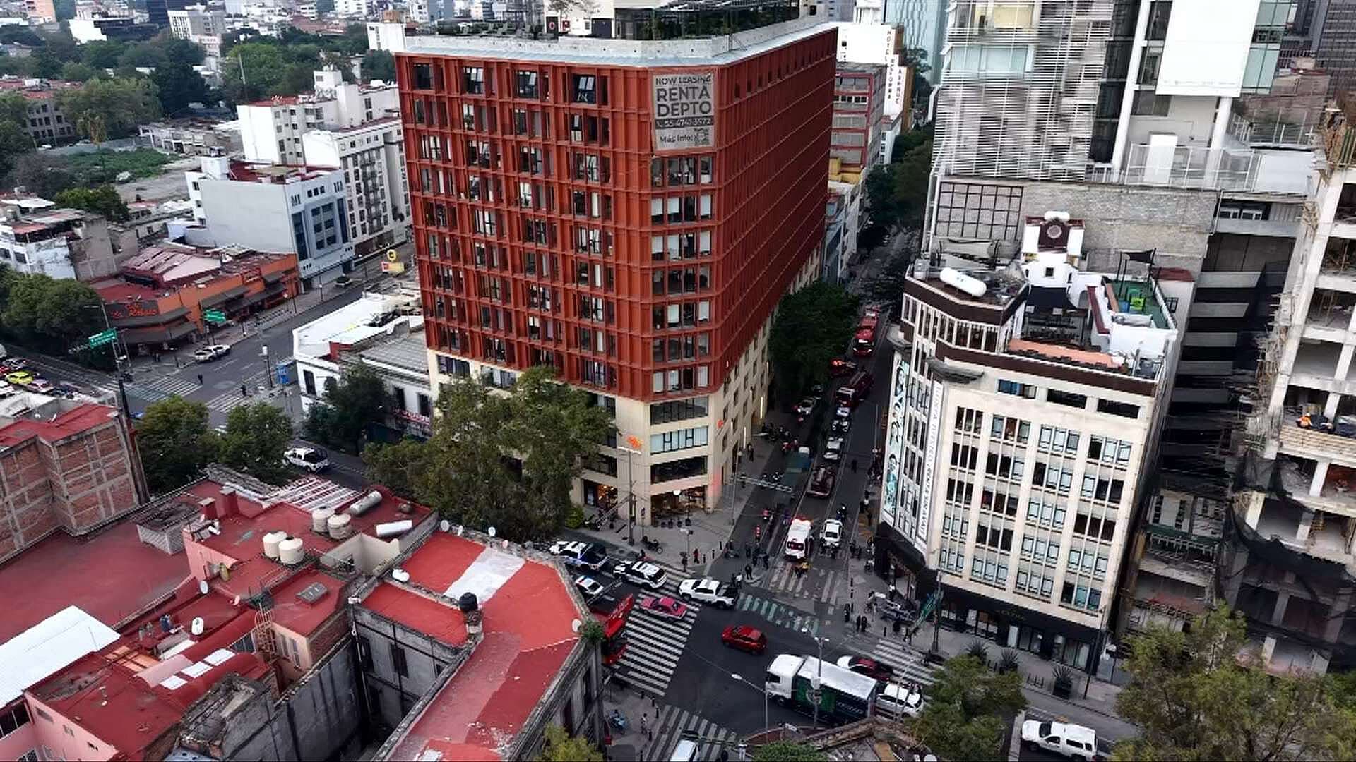 Así Quedó Departamento Incendiado en Donato Guerra, CDMX: Rescatan a Perros