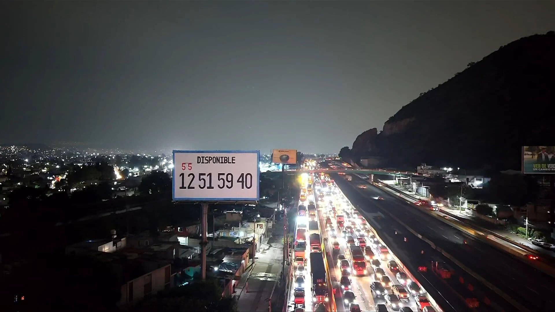 Desde el Aire: Así se Ven las Filas Kilométricas por Bloqueo en la México-Puebla