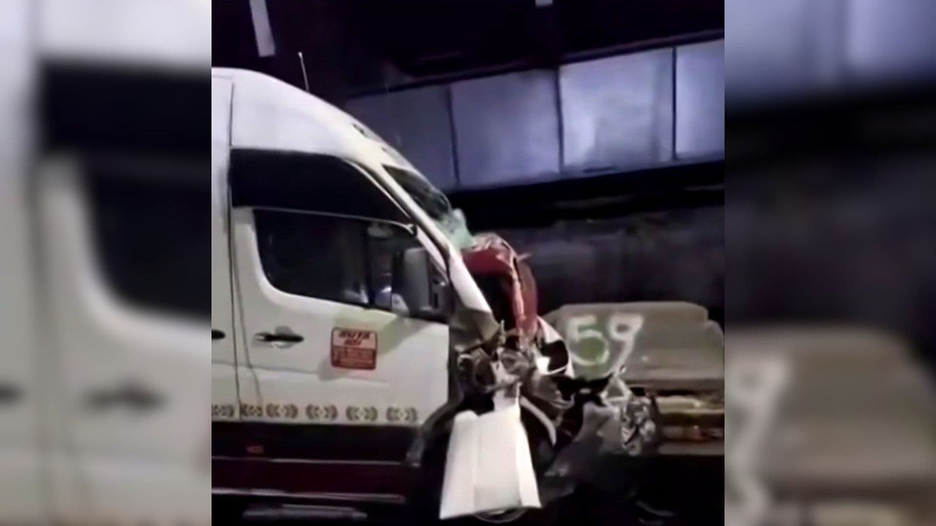 Seis Personas Resultan Lesionadas Tras Choque Entre Transporte Público en Canal de Churubusco