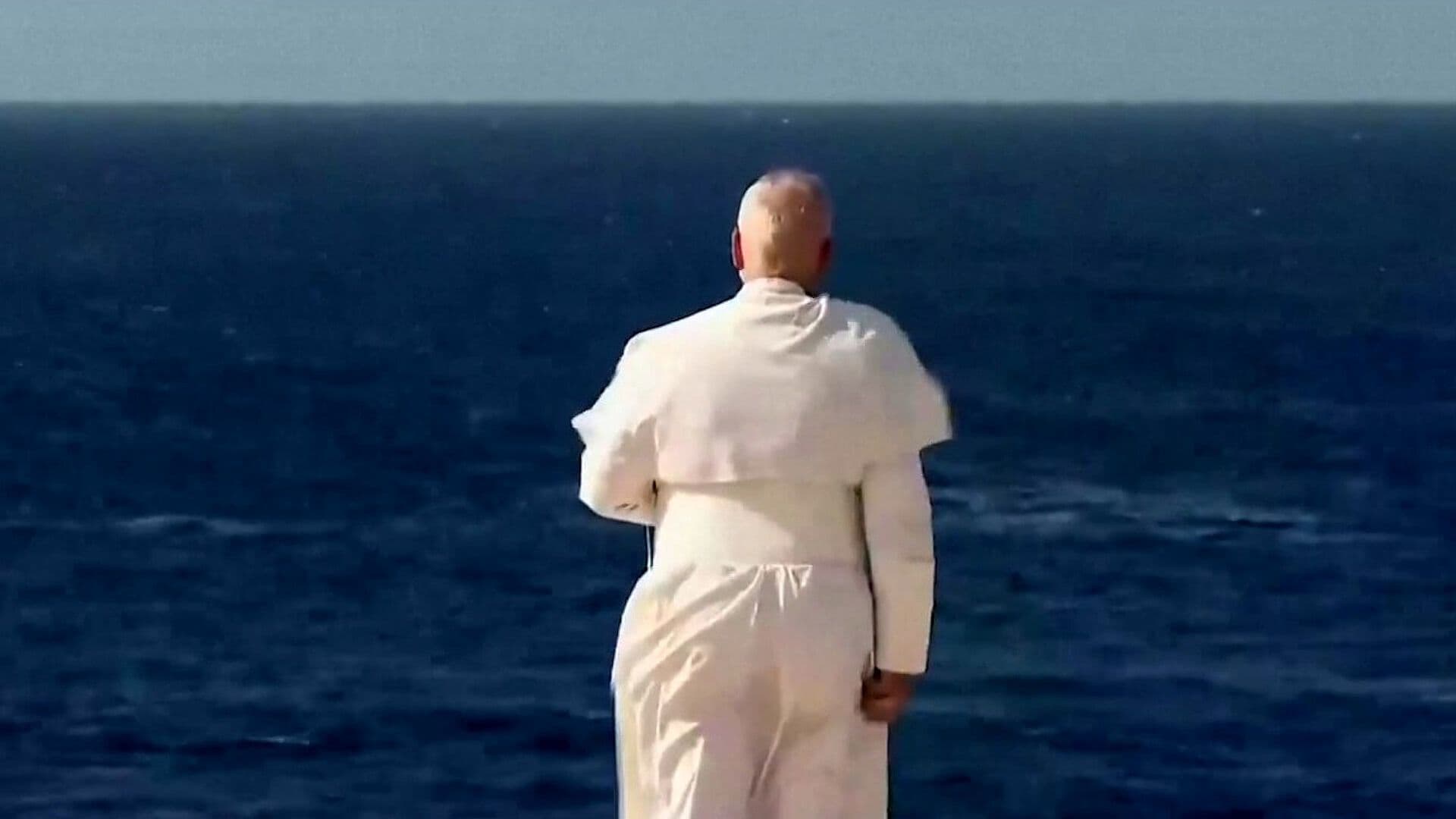 Papa León XIV Visita Lampedusa y Honra a Migrantes Fallecidos en el Mediterráneo
