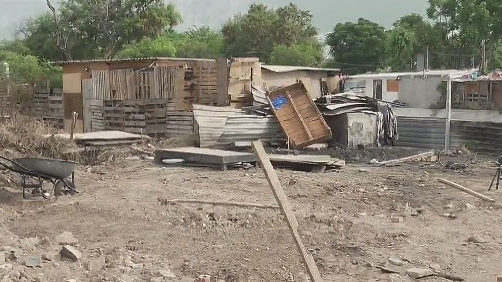 Piden Familias Apoyo Ante Incendio de Hogares en Santa Catarina