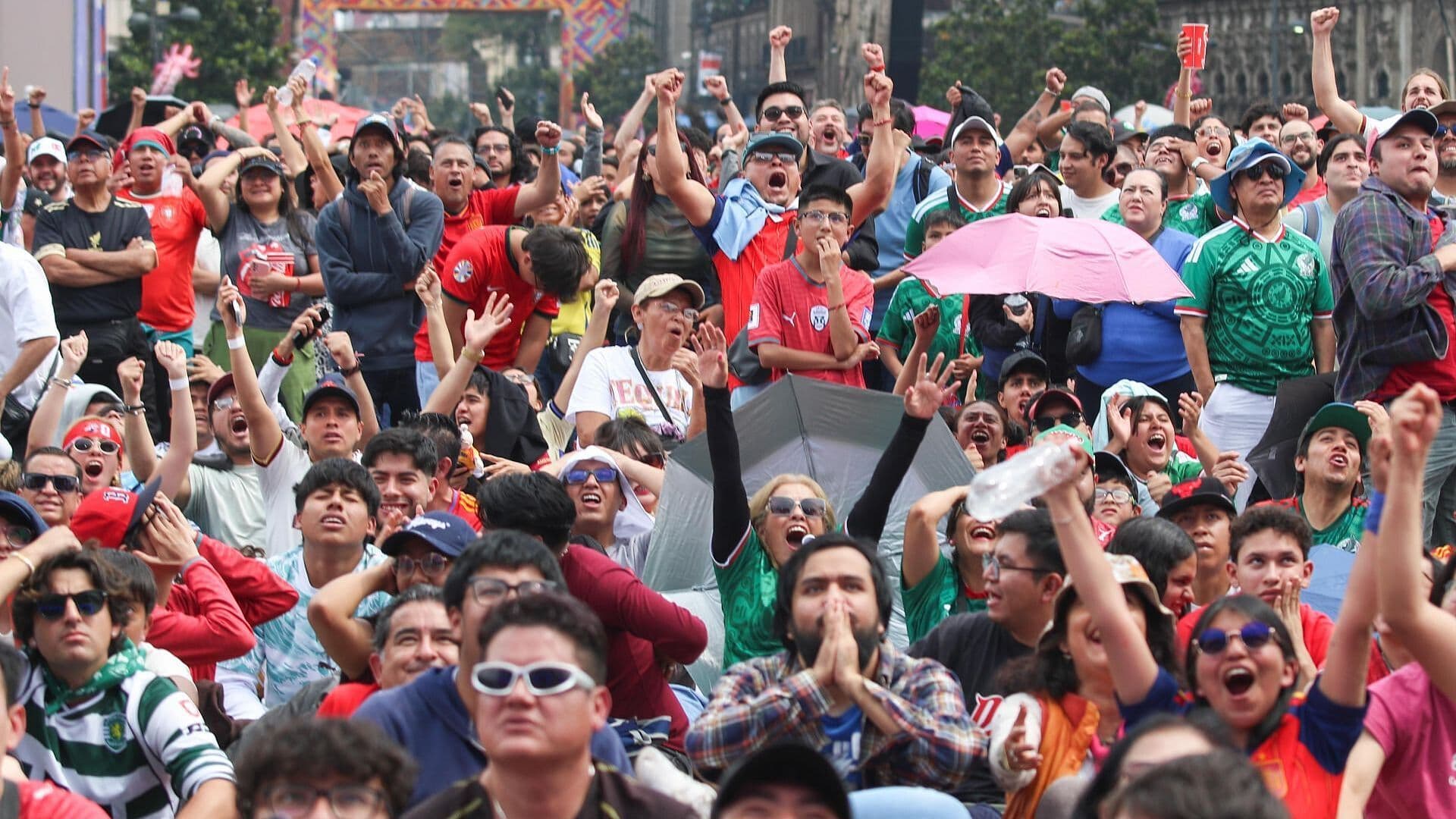 "No Se Agüiten": Mexicanos Disfrutan Mundial 2026 Pese Eliminación