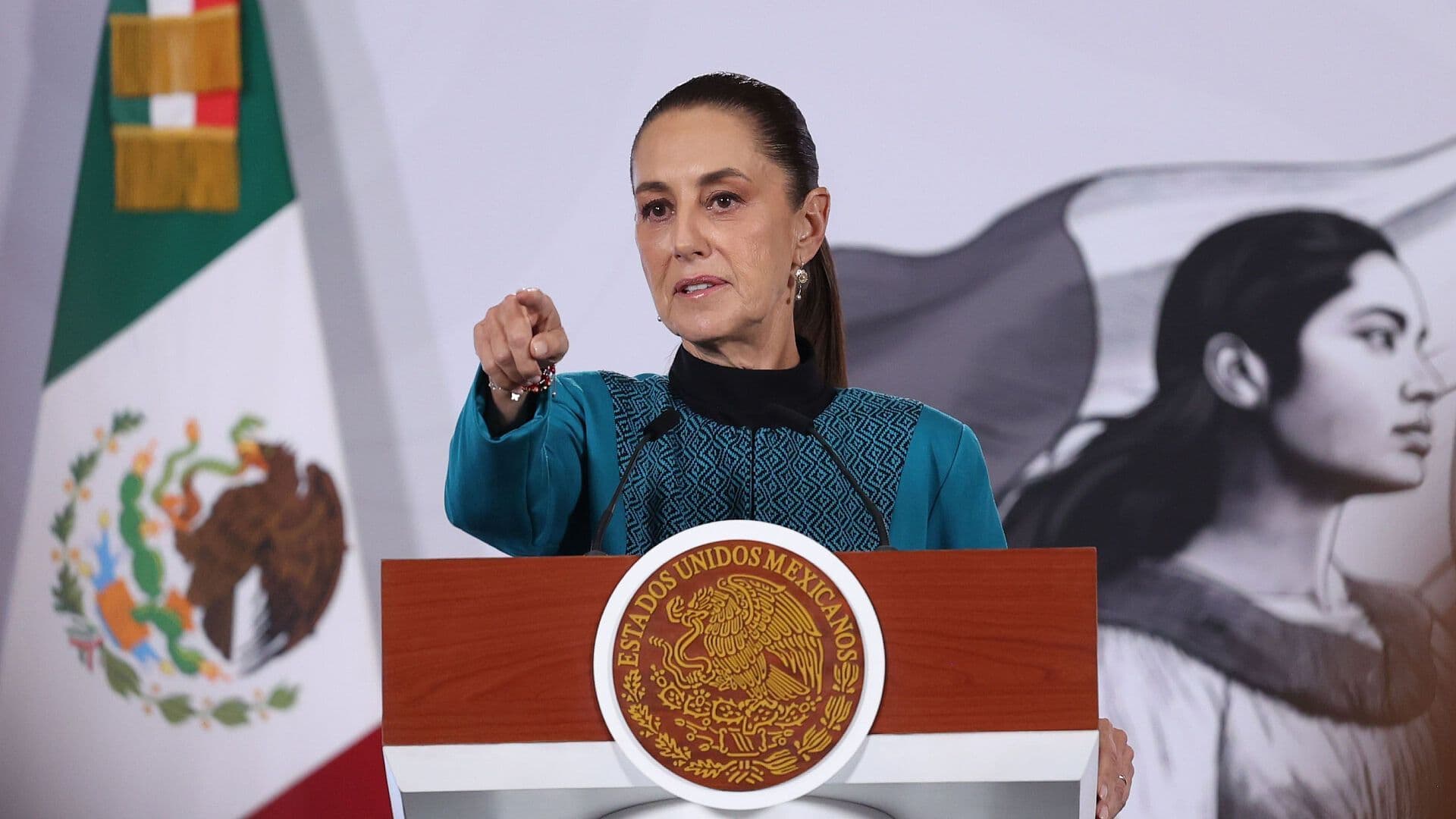 Sheinbaum Cuestiona Versiones Contradictorias del Traslado de 'El Mayo' Zambada