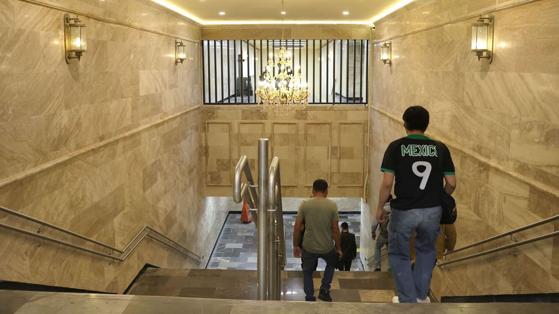Metro CDMX Revela Costo de los Polémicos Candelabros Instalados en la Línea 2