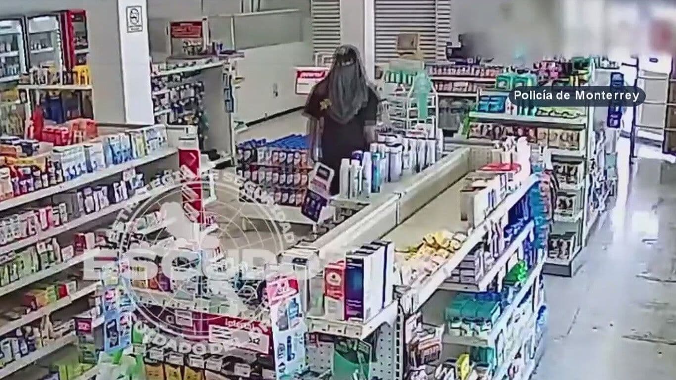 Investigan a Hombre por 5 Robos en Tiendas y Farmacias de Monterrey